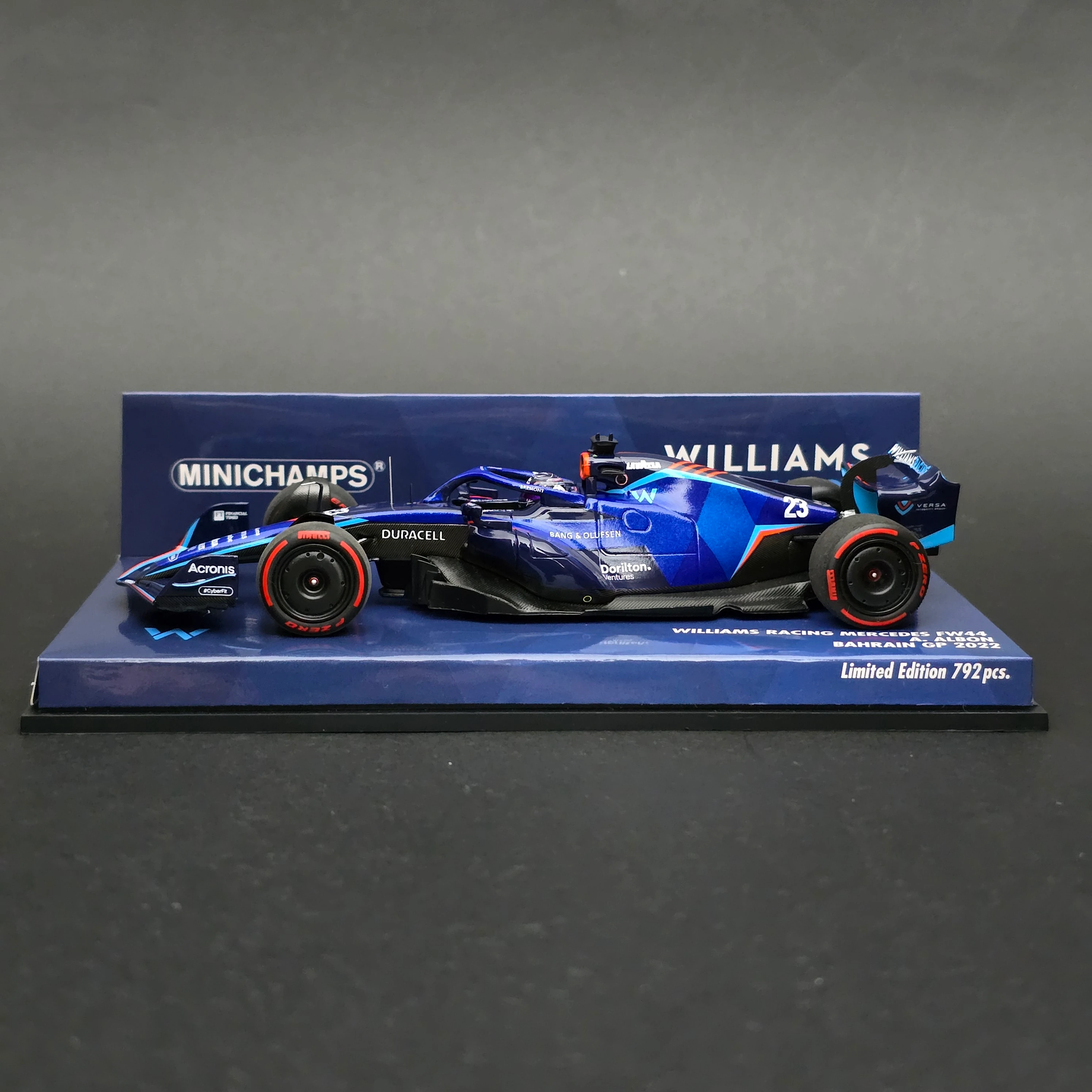 1/43 Minichamps Williams F44 A.Albon 2022