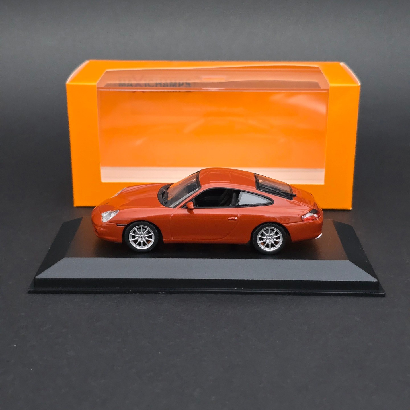 1:42 Maxichamp Porsche 911 Carrera