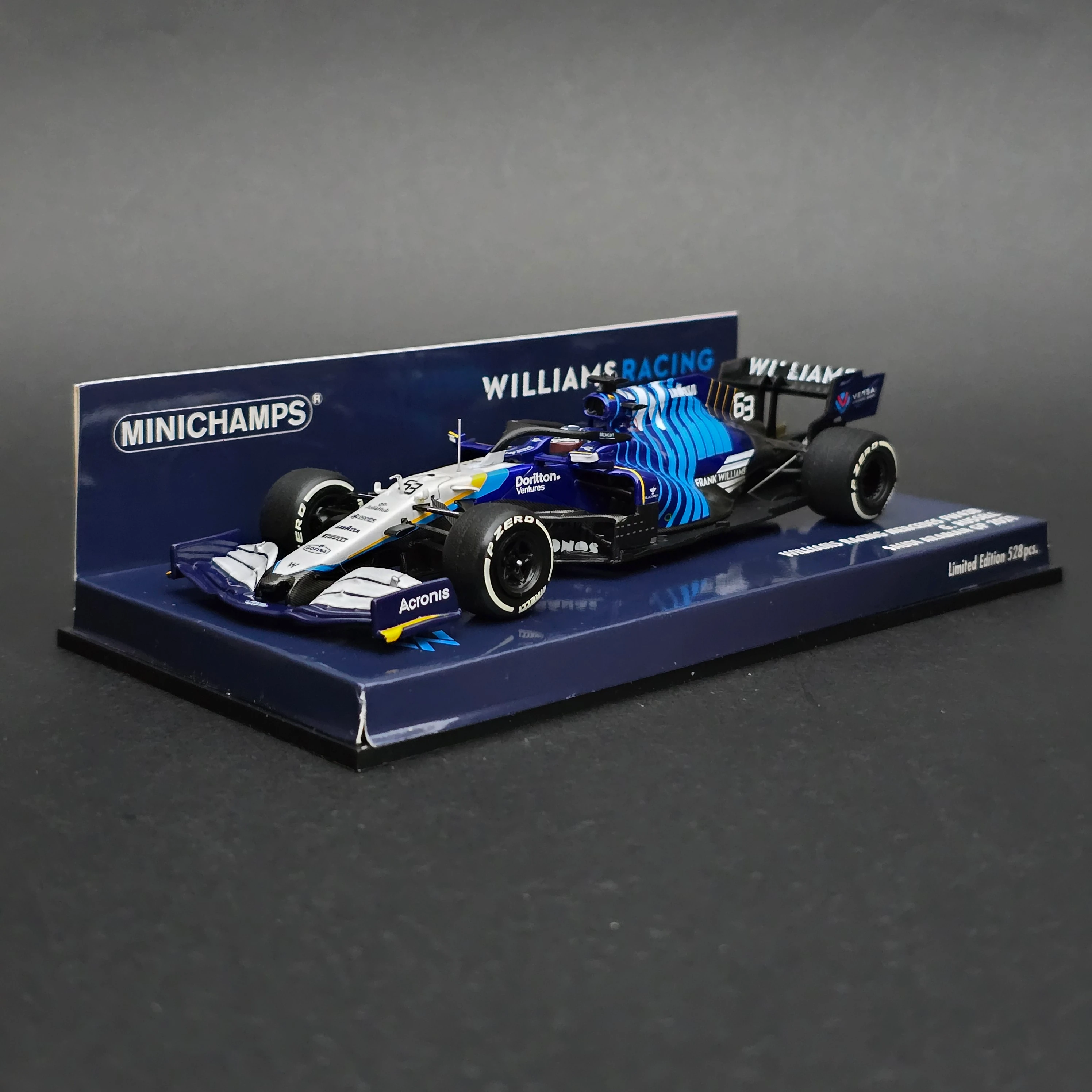 1/43 Minichamps Williams Mercedes FW43B George Russell 2021