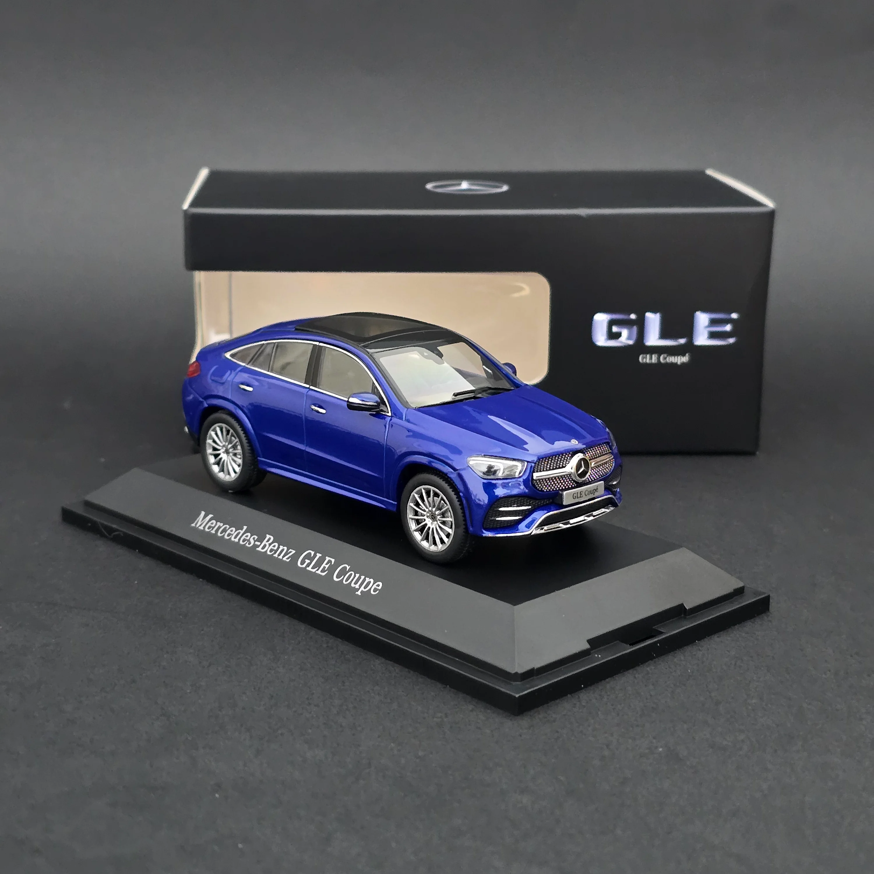 1/43 Mercedes GLE Coupe 