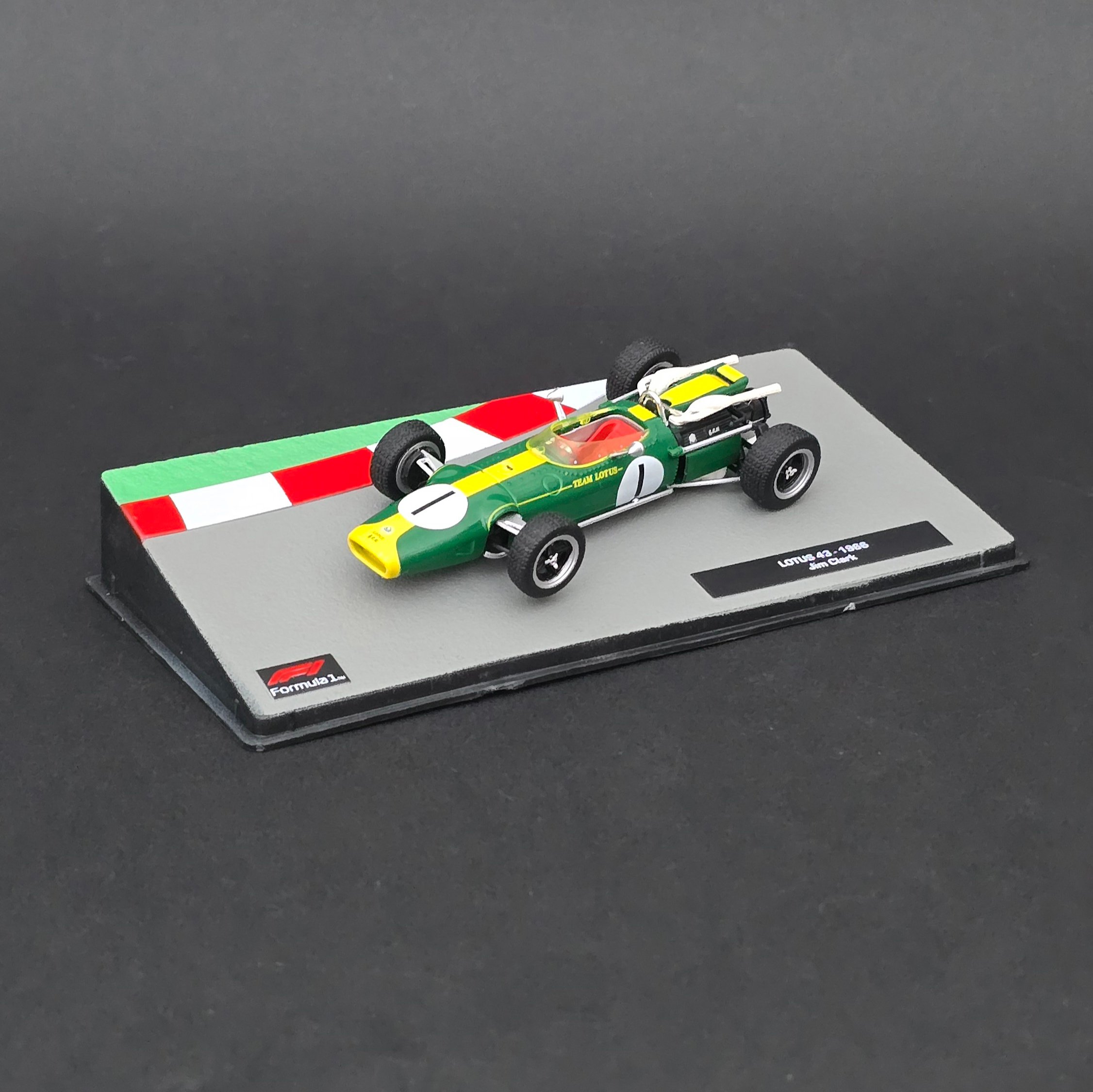1:43 Lotus 43 Jim Clark
