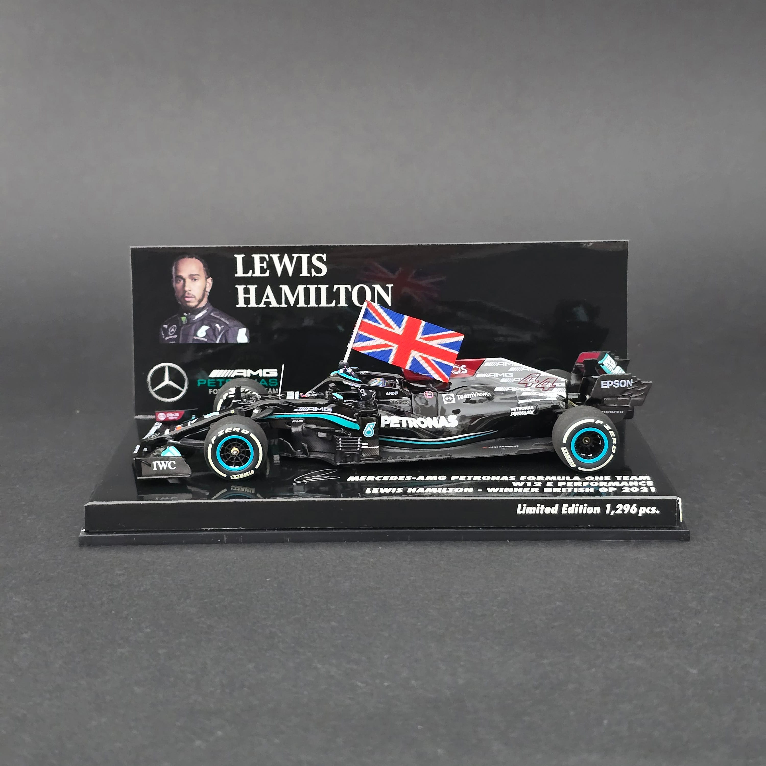 1:43 Mercedes AMG W12 Lewis Hamilton 2021