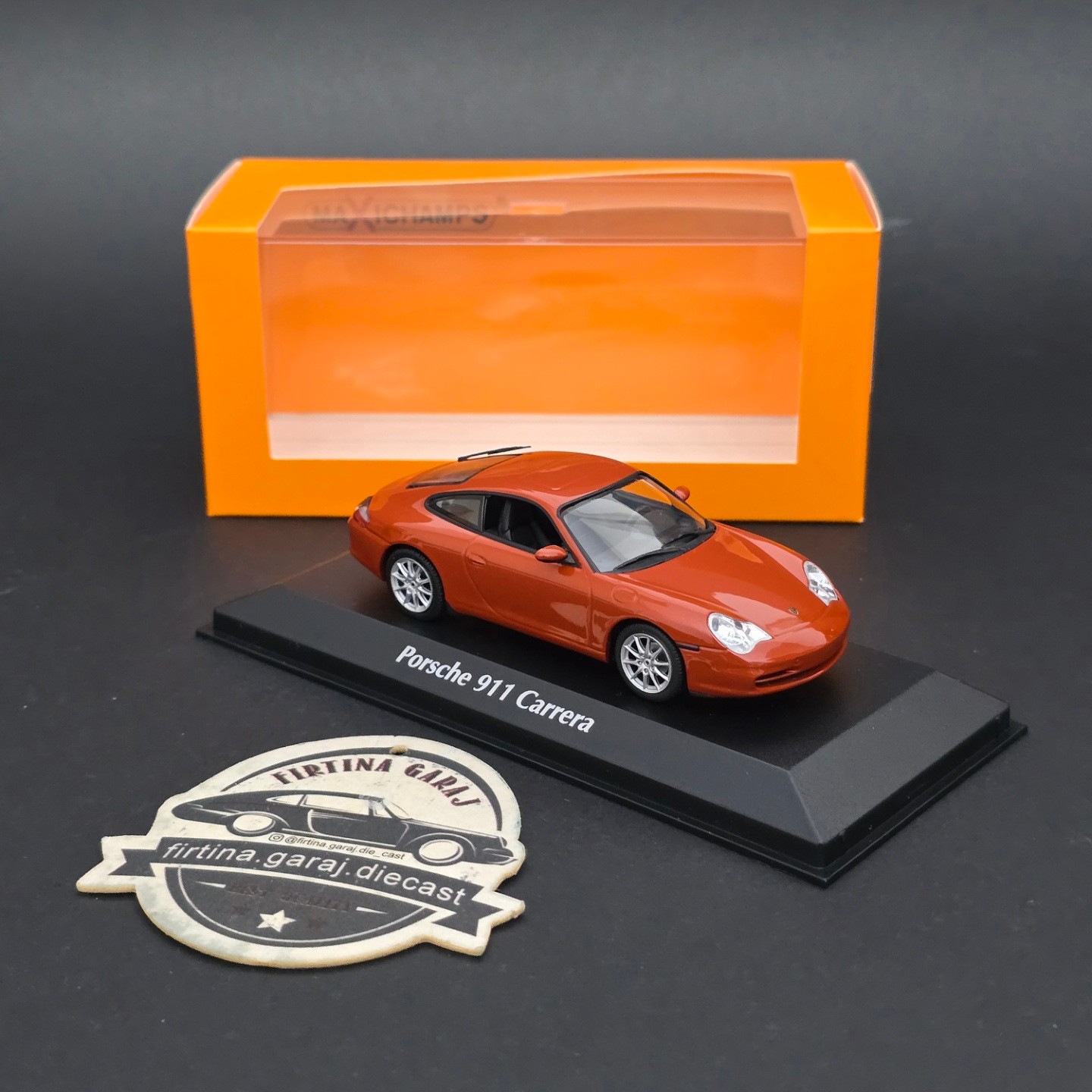 1:42 Maxichamp Porsche 911 Carrera