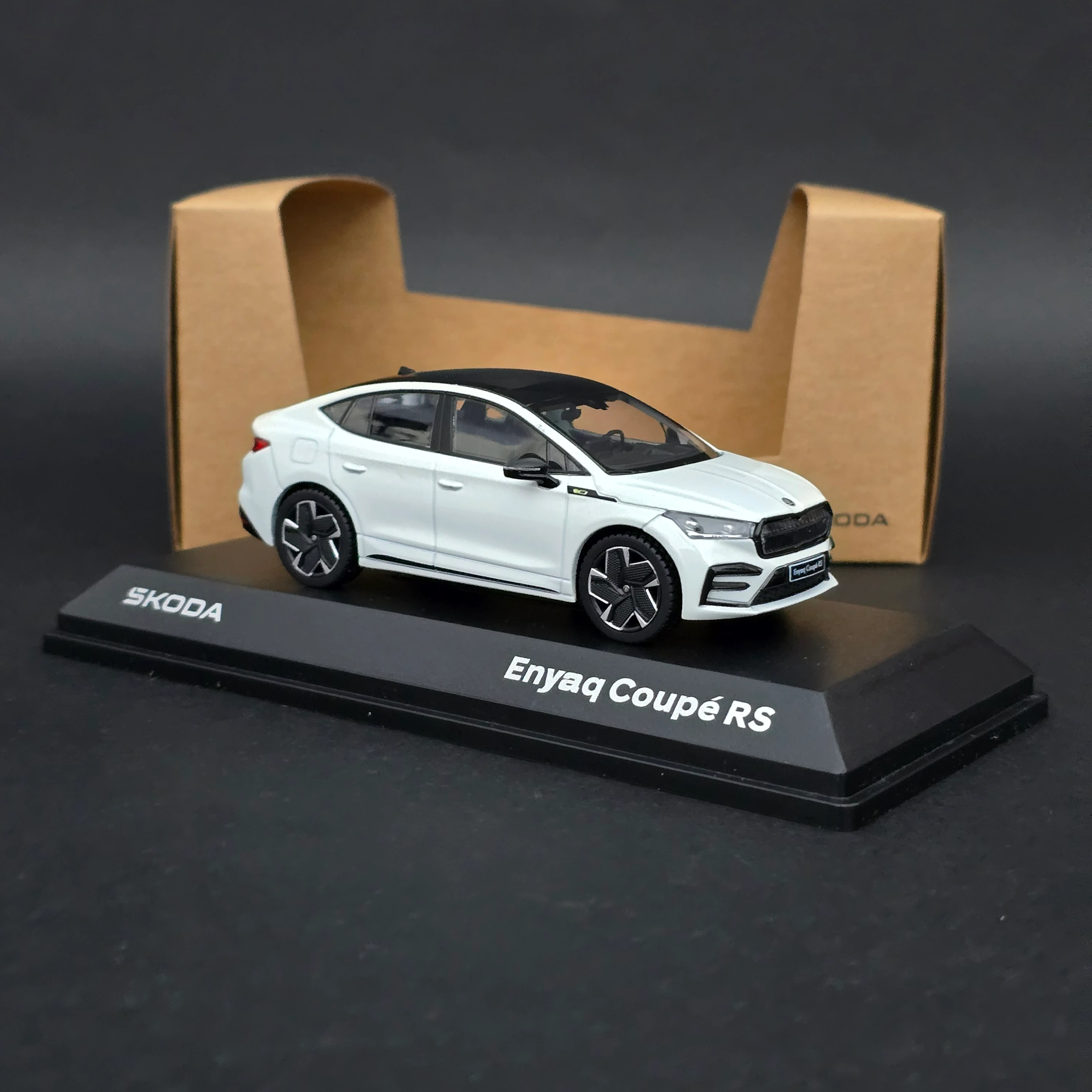 1:43 Skoda Enyaq Coupe RS