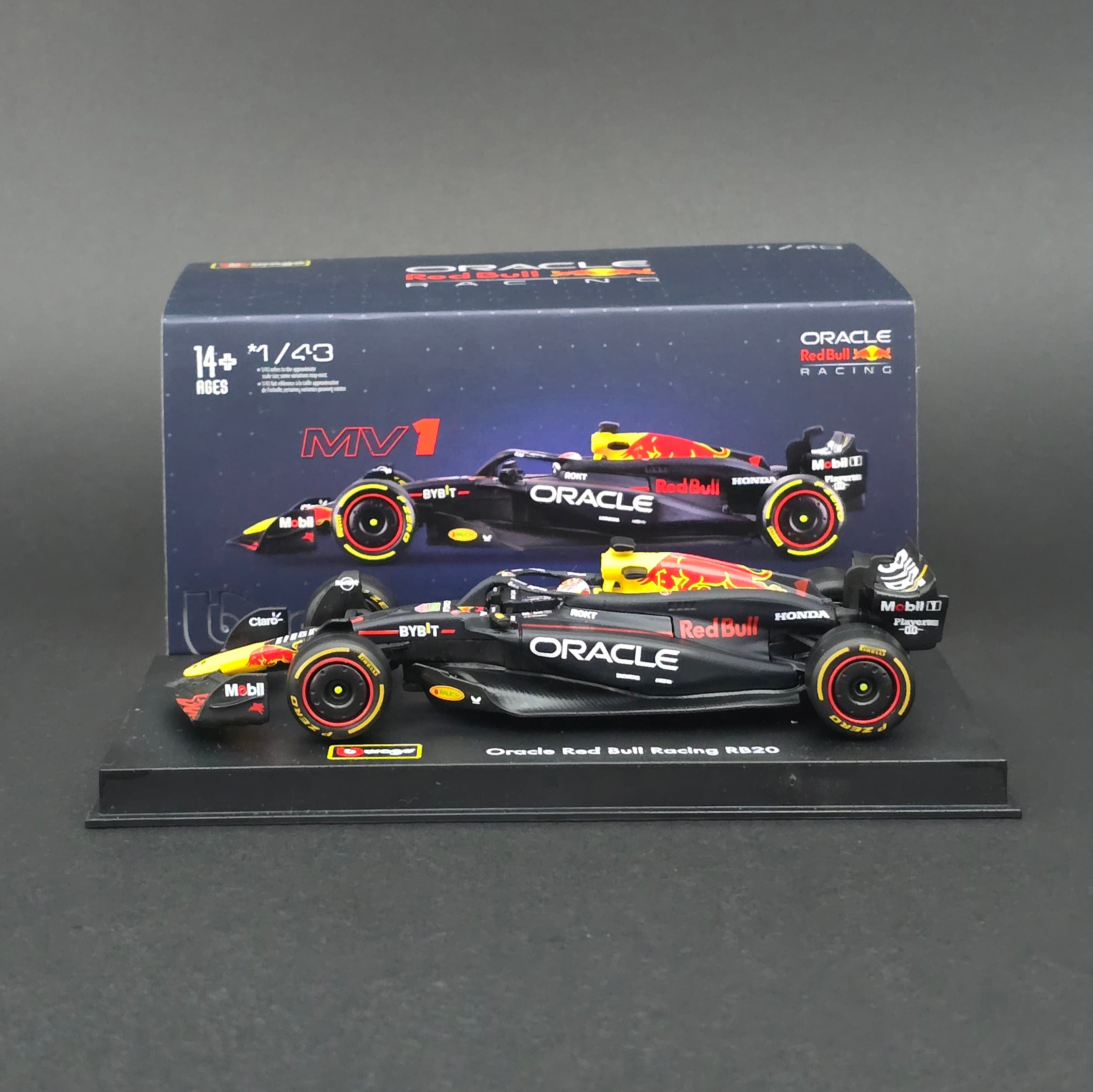 1:43 Redbull Oracle RB20 2024 Dünya Şampiyonu Max Verstappen 