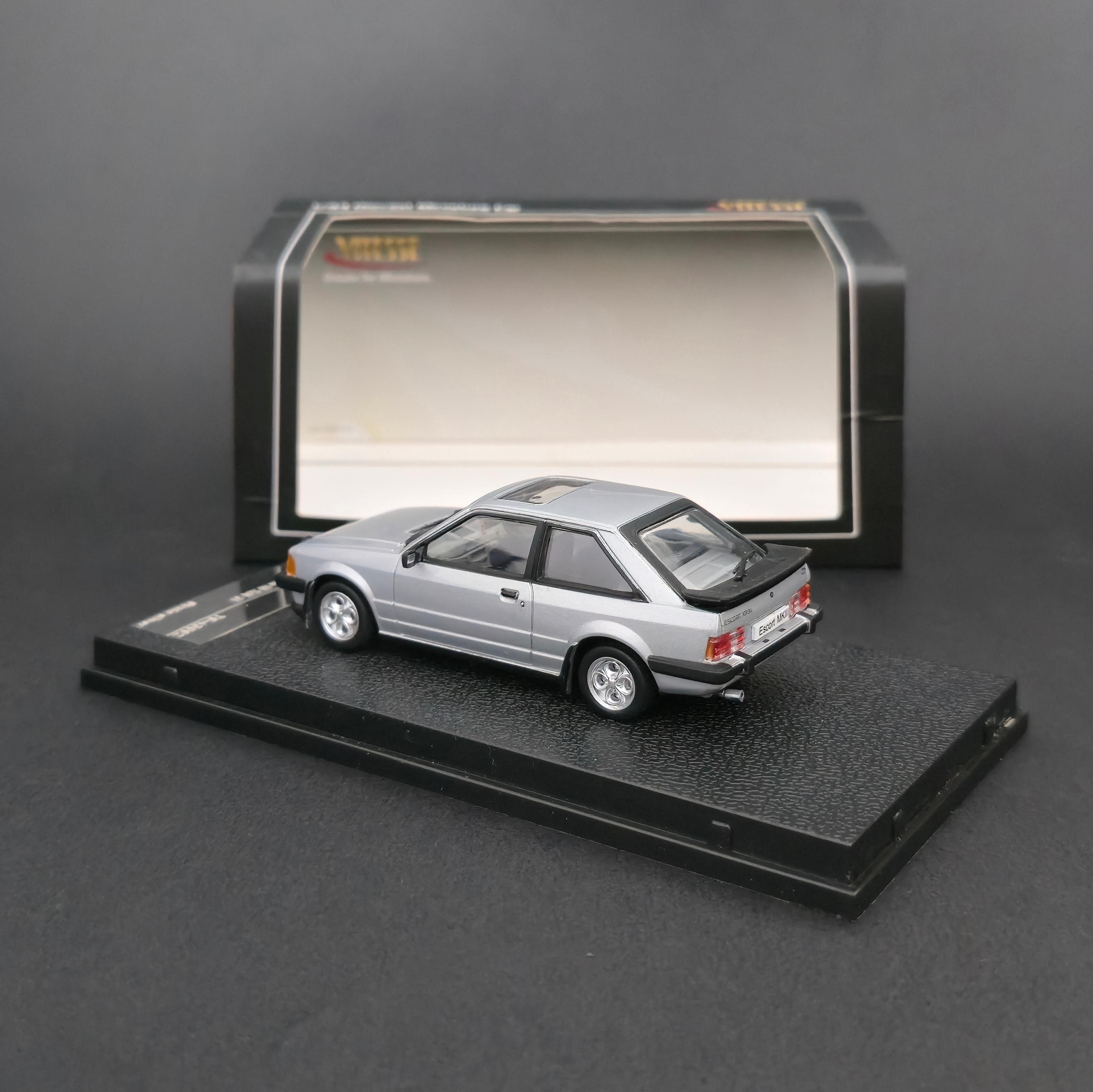 1:43 Ford Escort MK III XR3i