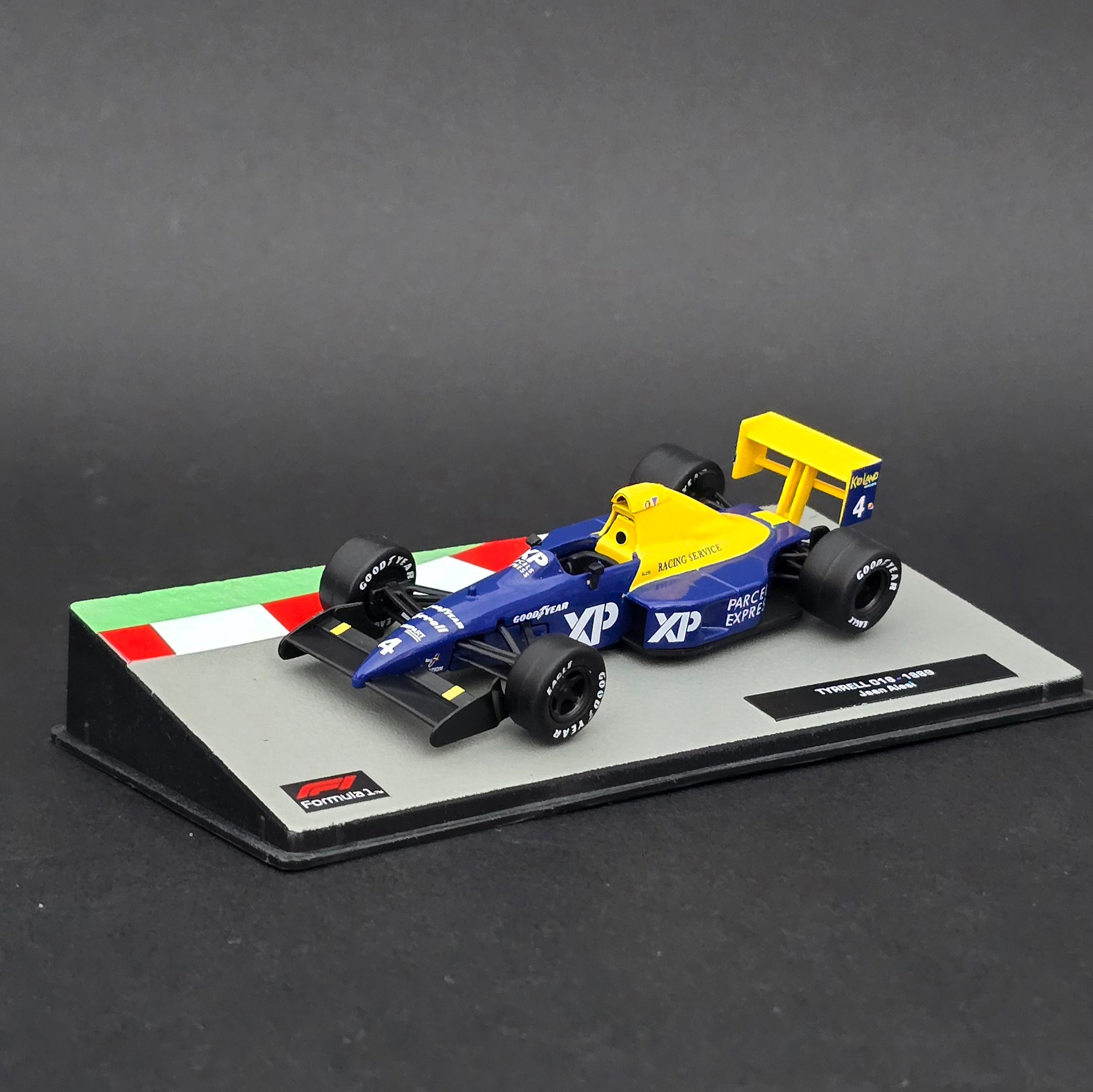 1:43 Tyrrell 018 Jean Alesi 1985