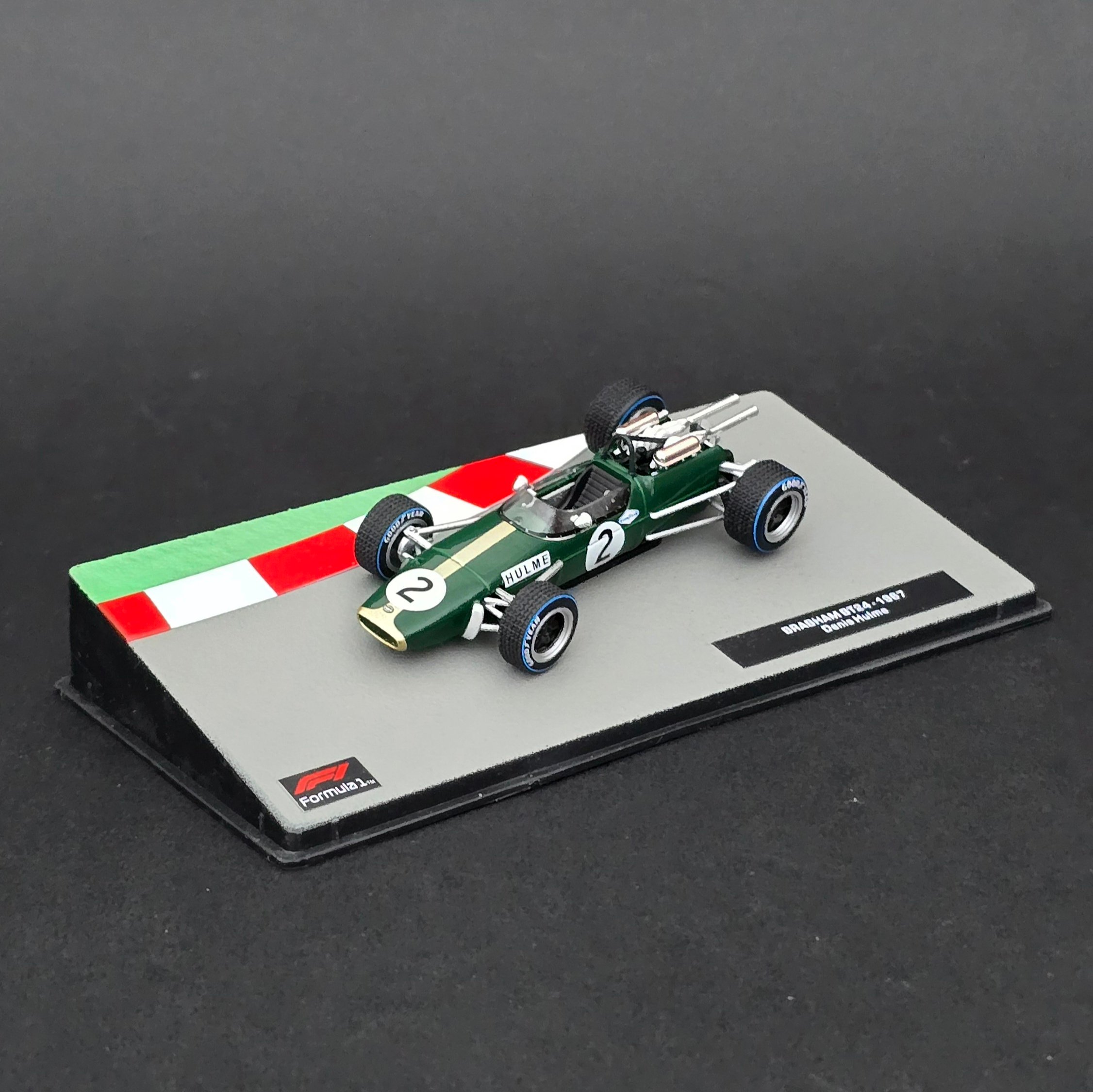 1:43 Brabham BT24 1967 Dünya Şampiyonu Denise Hulme