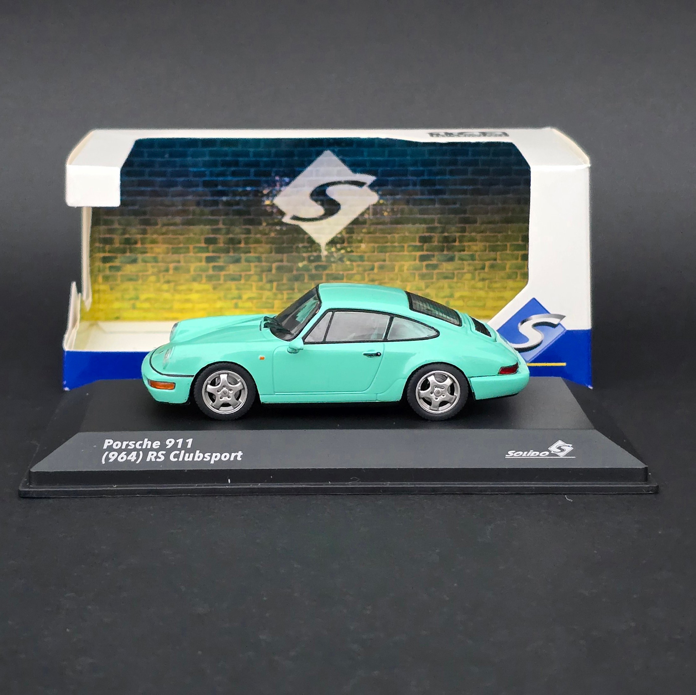 1:43 Solido Porsche 911 RS (964)ClupSport