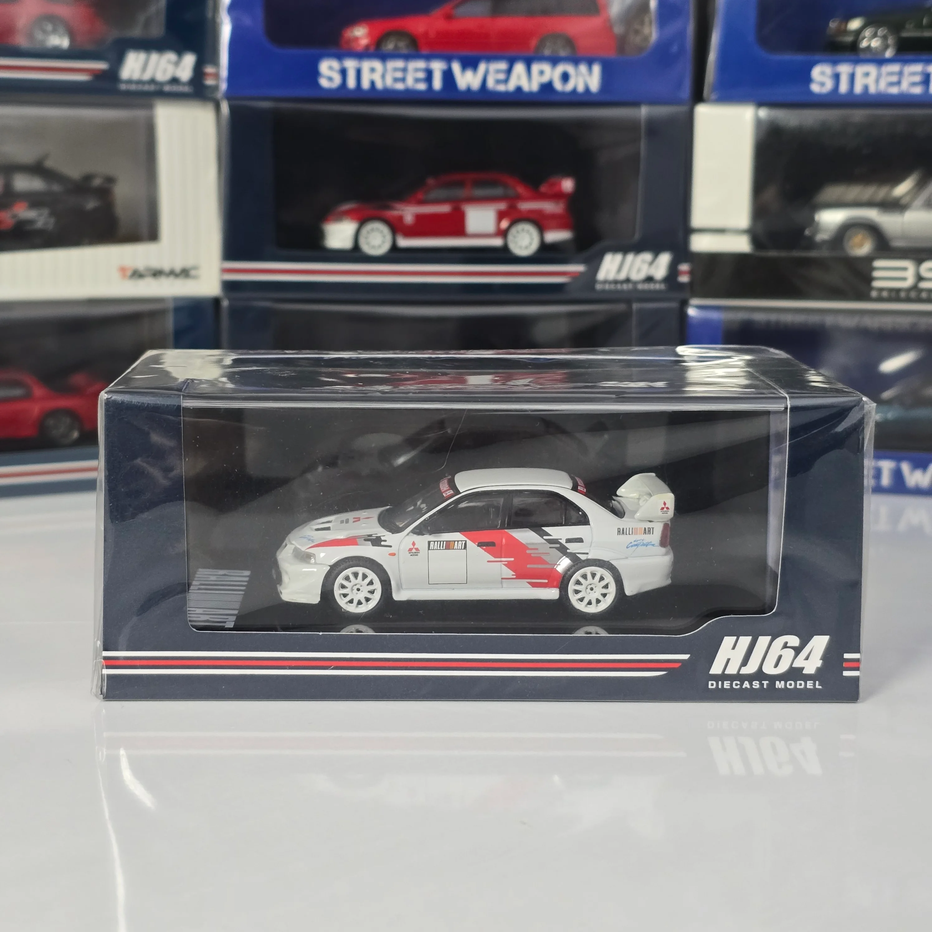 1/64 Mitsubishi Lancer Evo VI Tommi Makinen 