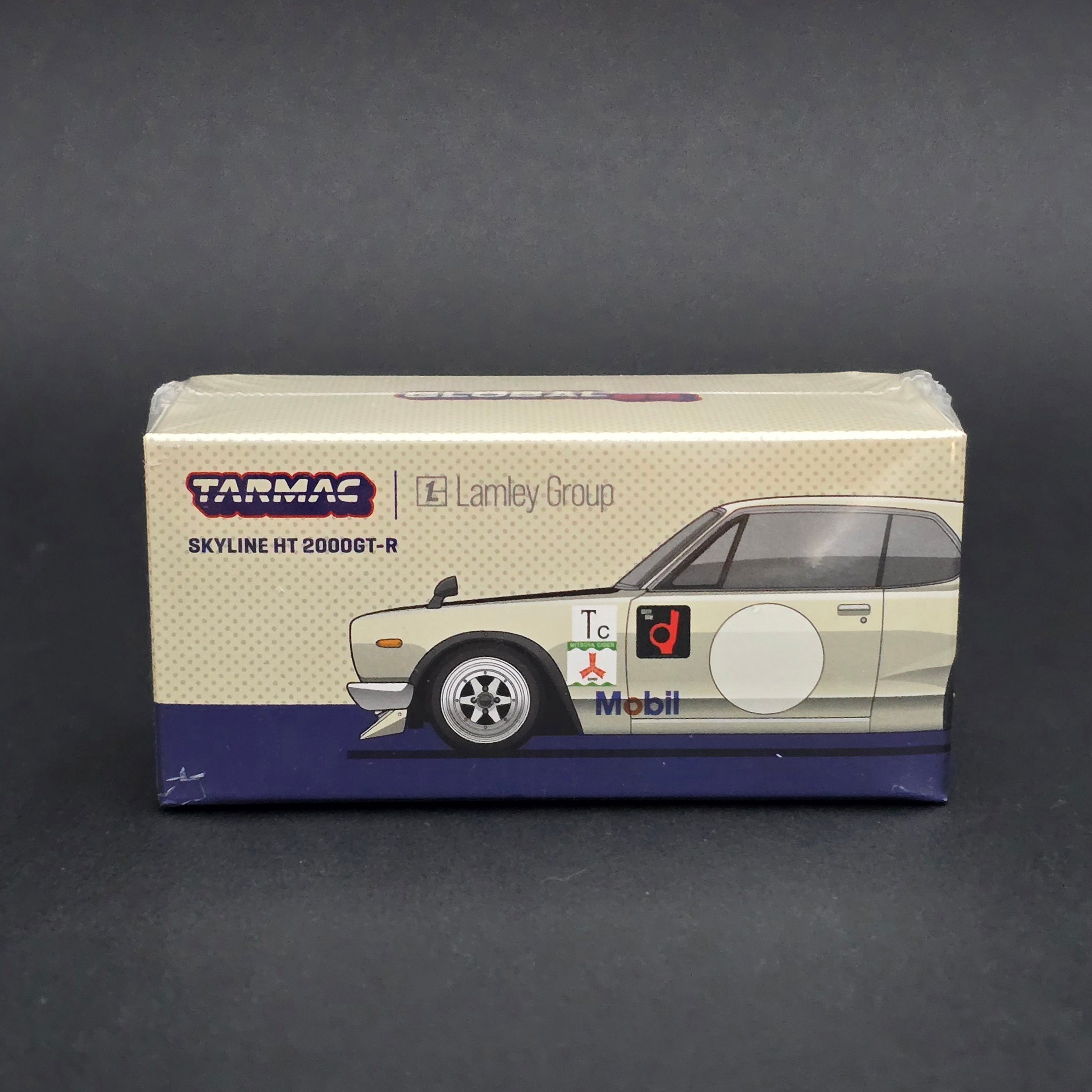 1:64 Tarmac Nissan Skyline 2000 GTR