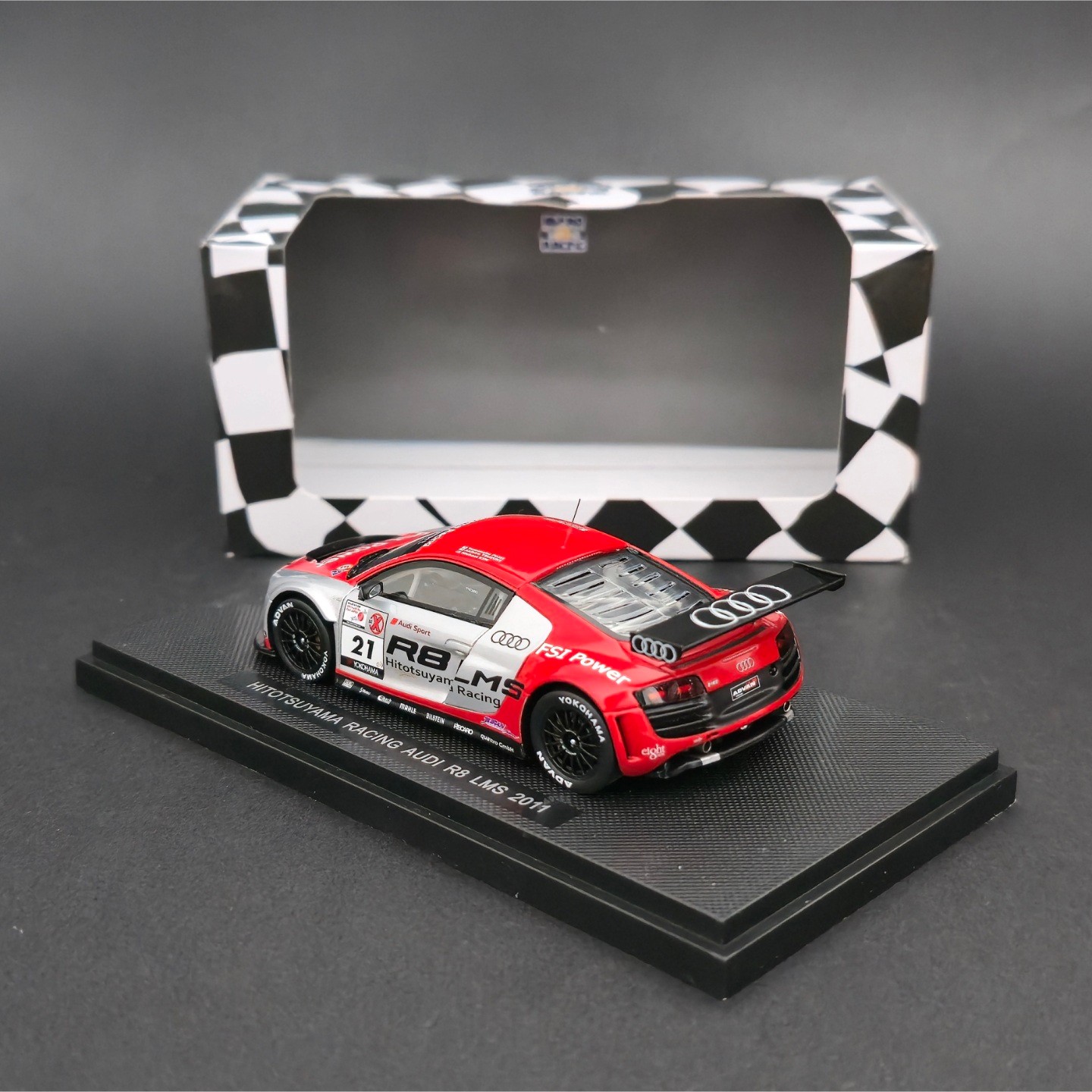 1:43 Audi R8 LMS LeMans 24 hr