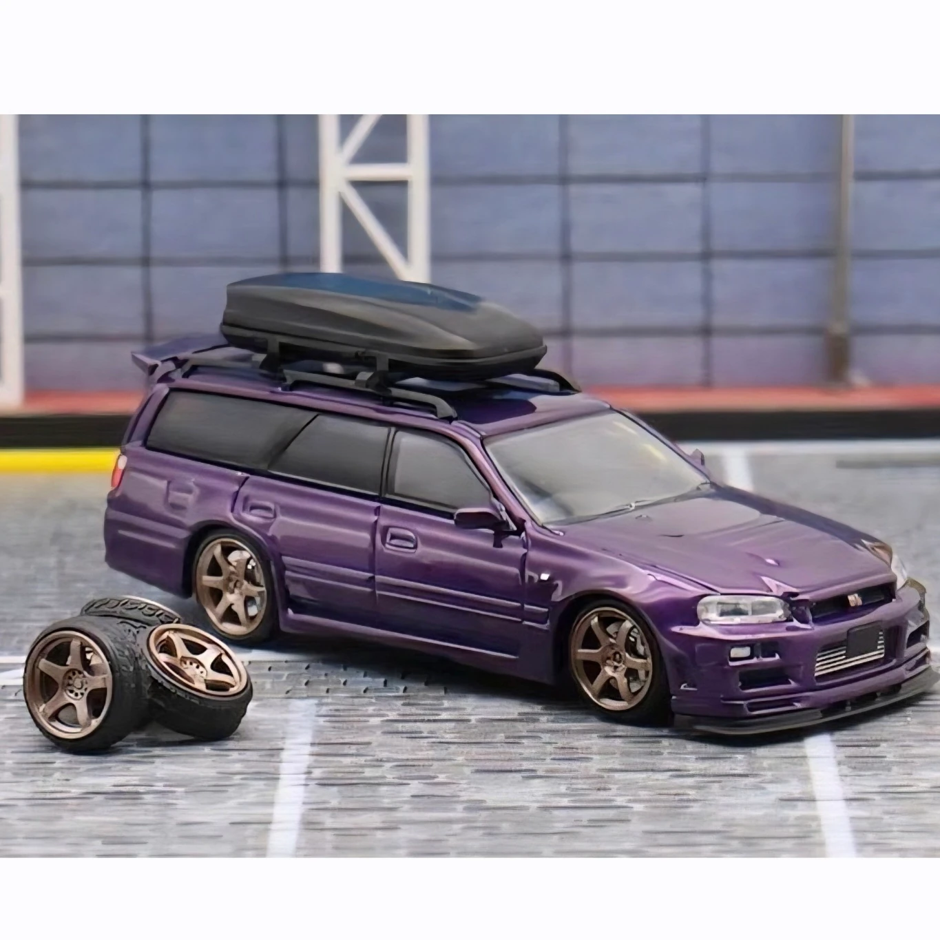 1/64 Nissan GT-R R34 SW Bord Bagaj ve 4 Adet Yedek Jant Lastik Setli 