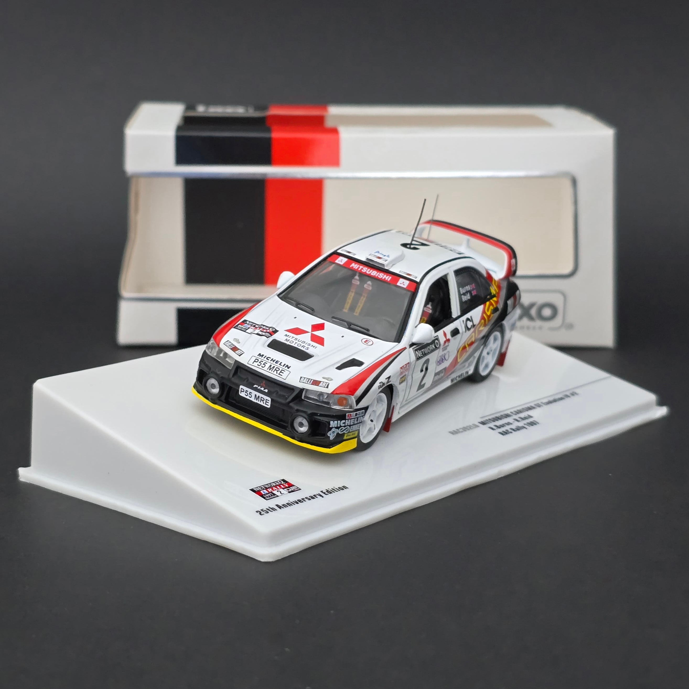 1:43 Mitsubishi Carisma GT Evo IV 1997