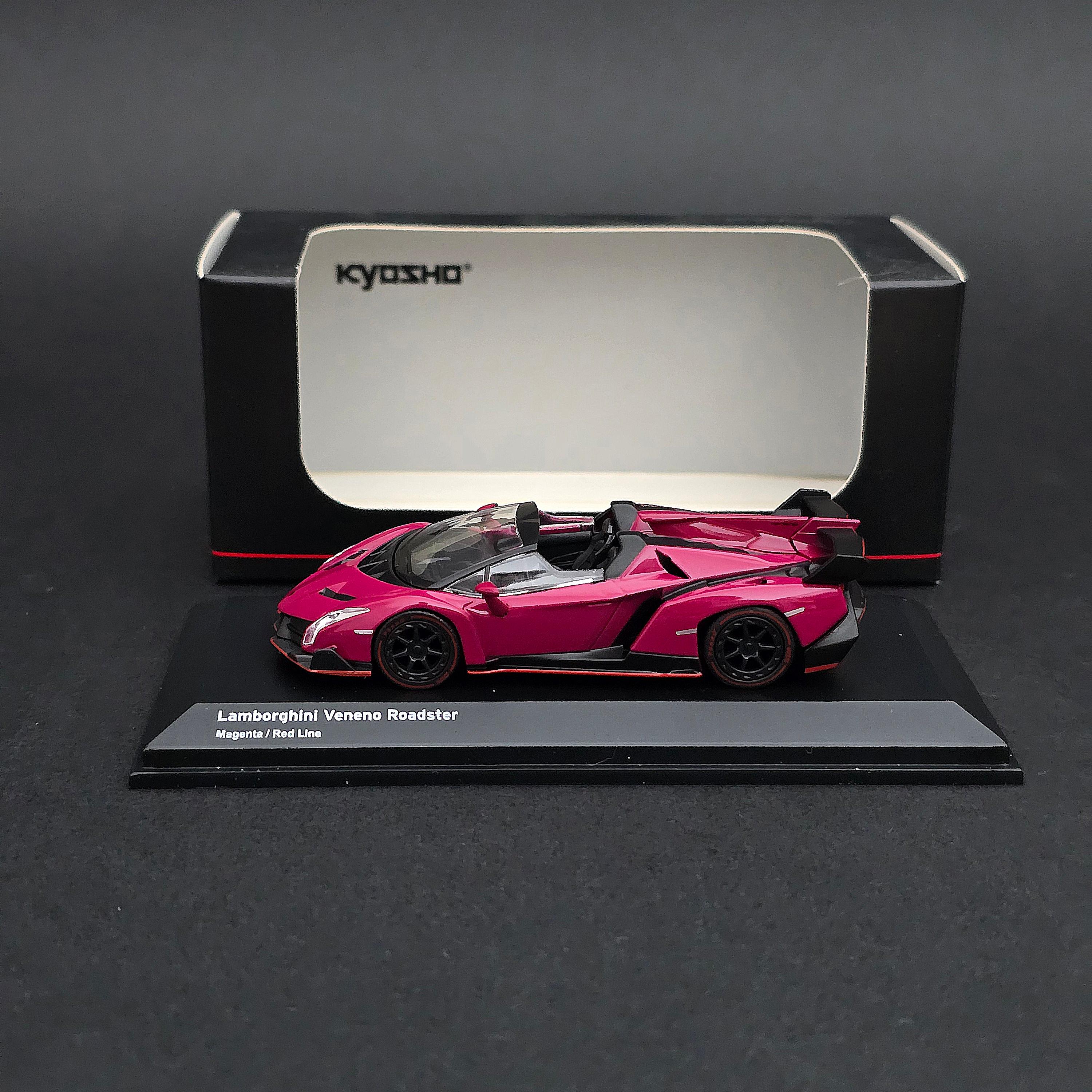 1:64 Kyosho Lamborghini Veneno Roadster