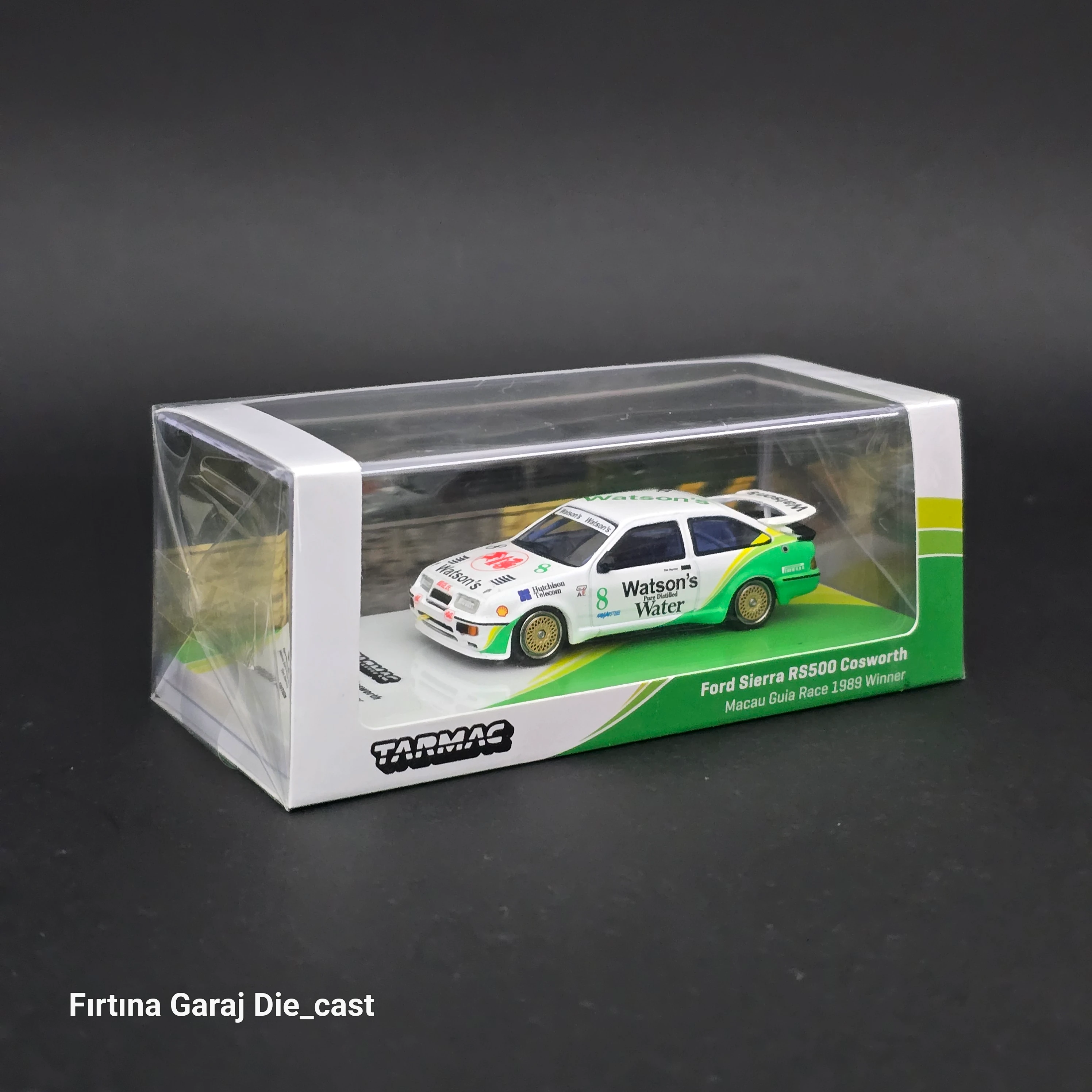 1:64 Tarmac Ford Sierra RS500 Cosworth 1989