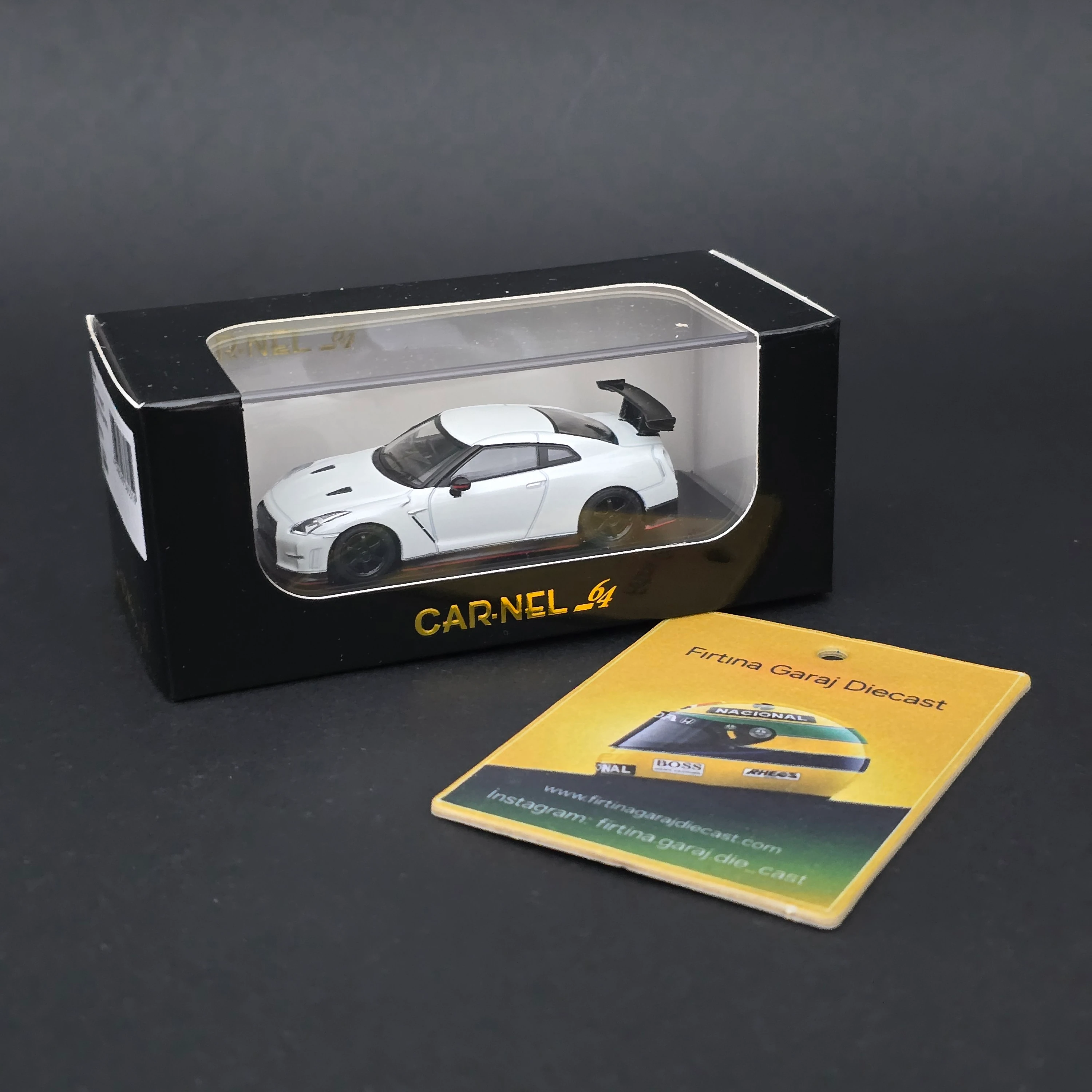 1:64 Nissan GTR Nismo R35 2015