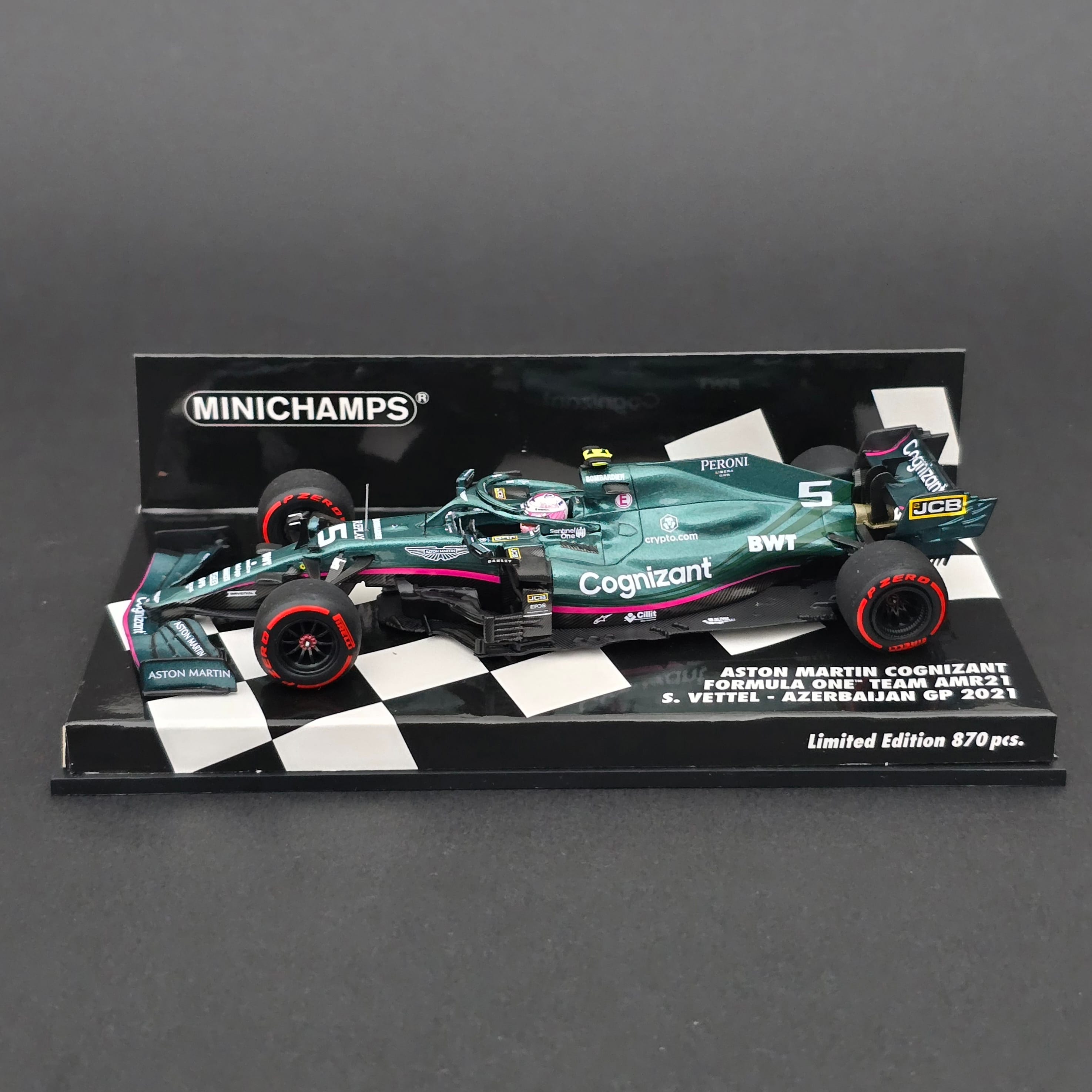1:43 Aston Martin AMR21 Sebastian Vettel 2021