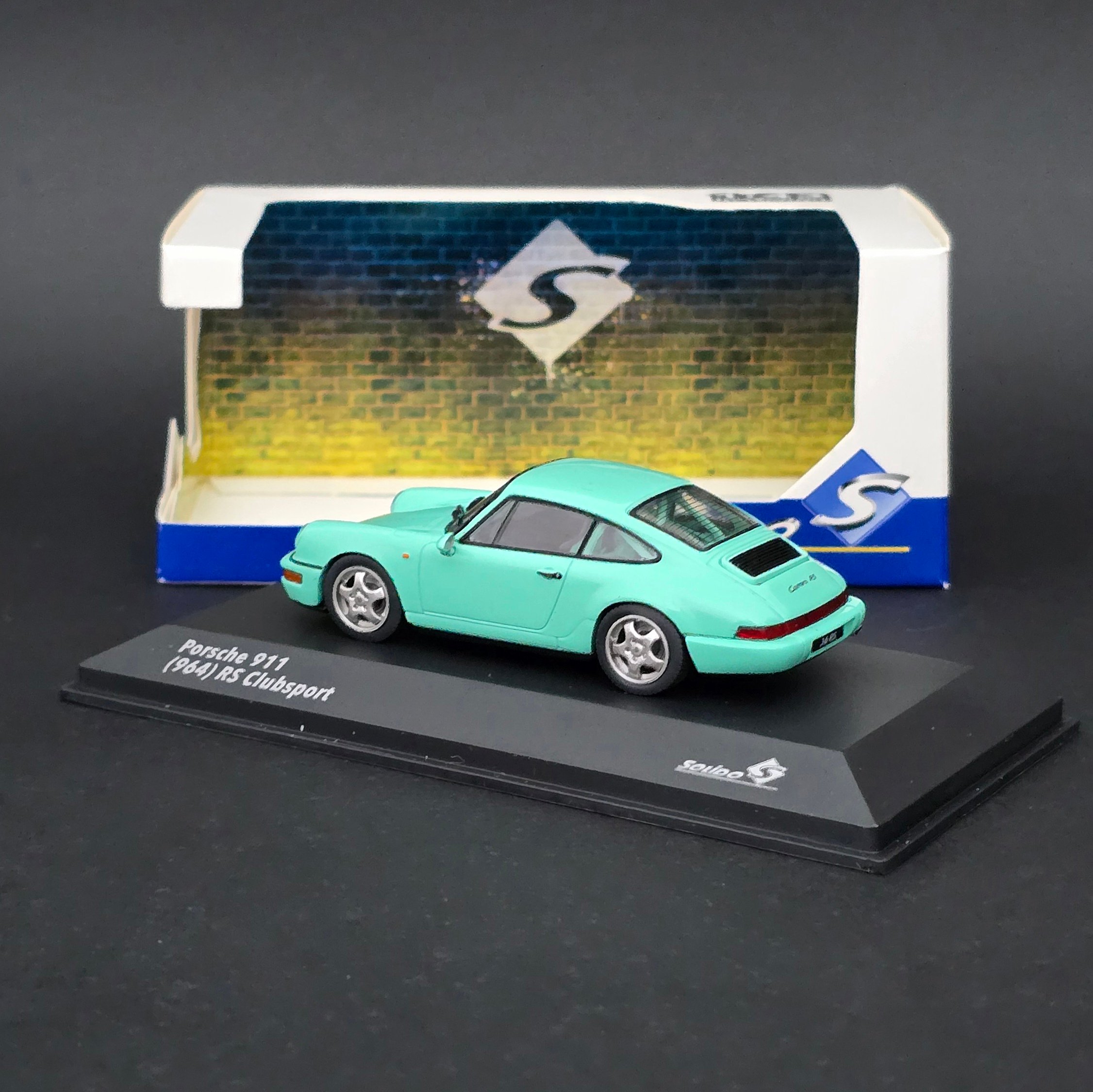 1:43 Solido Porsche 911 RS (964)ClupSport