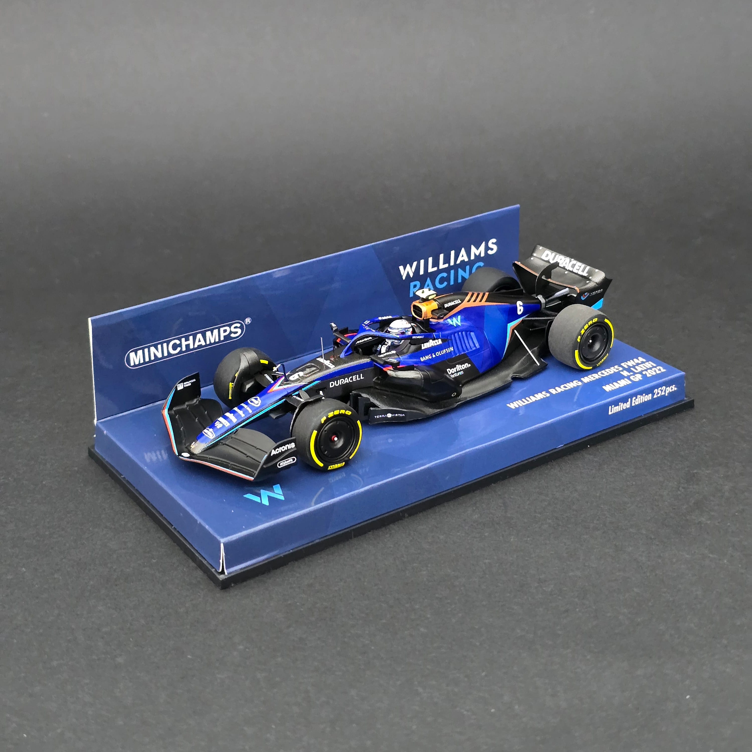 1:43 Williams Mercedes FW44 N.Latifi 2022