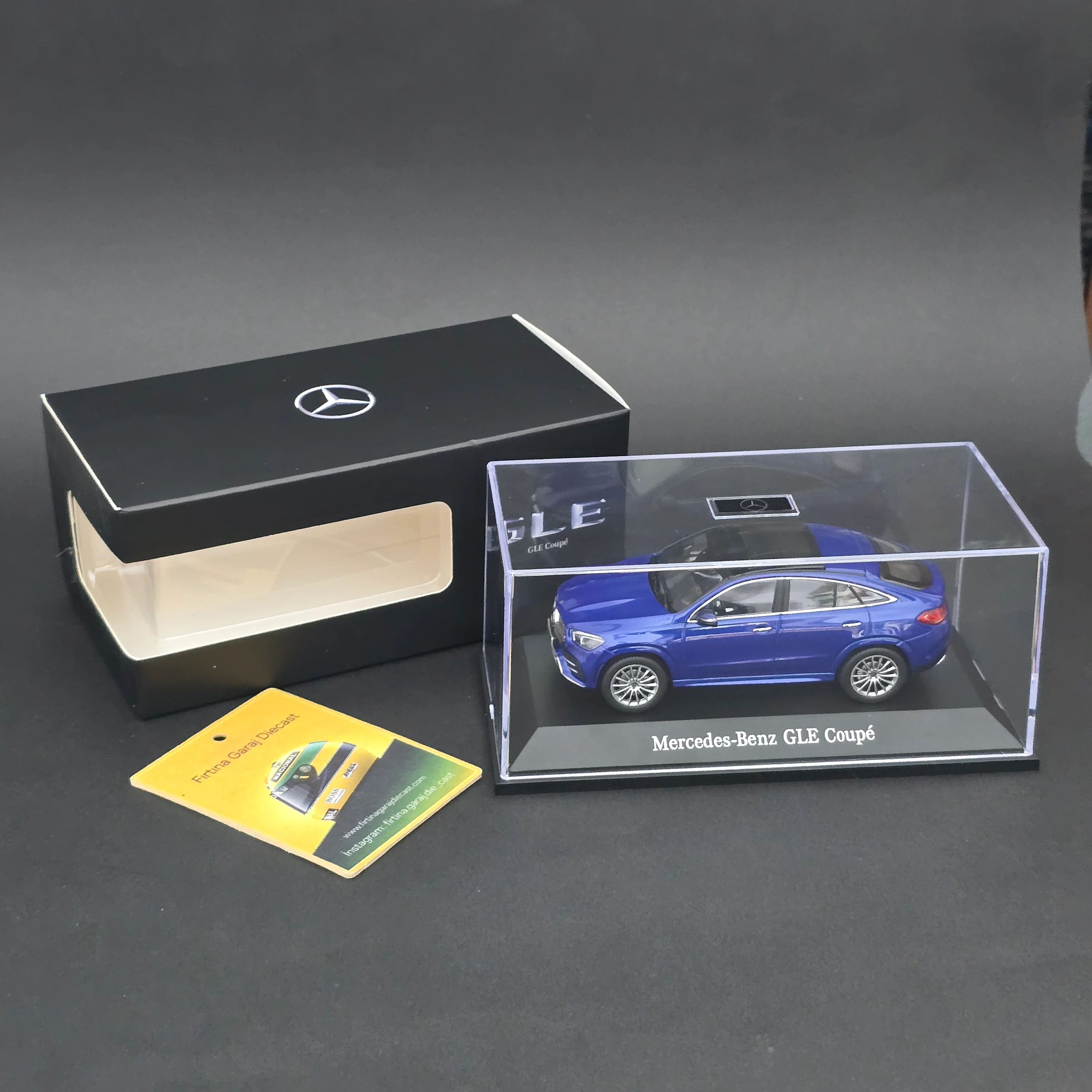 1/43 Mercedes GLE Coupe 