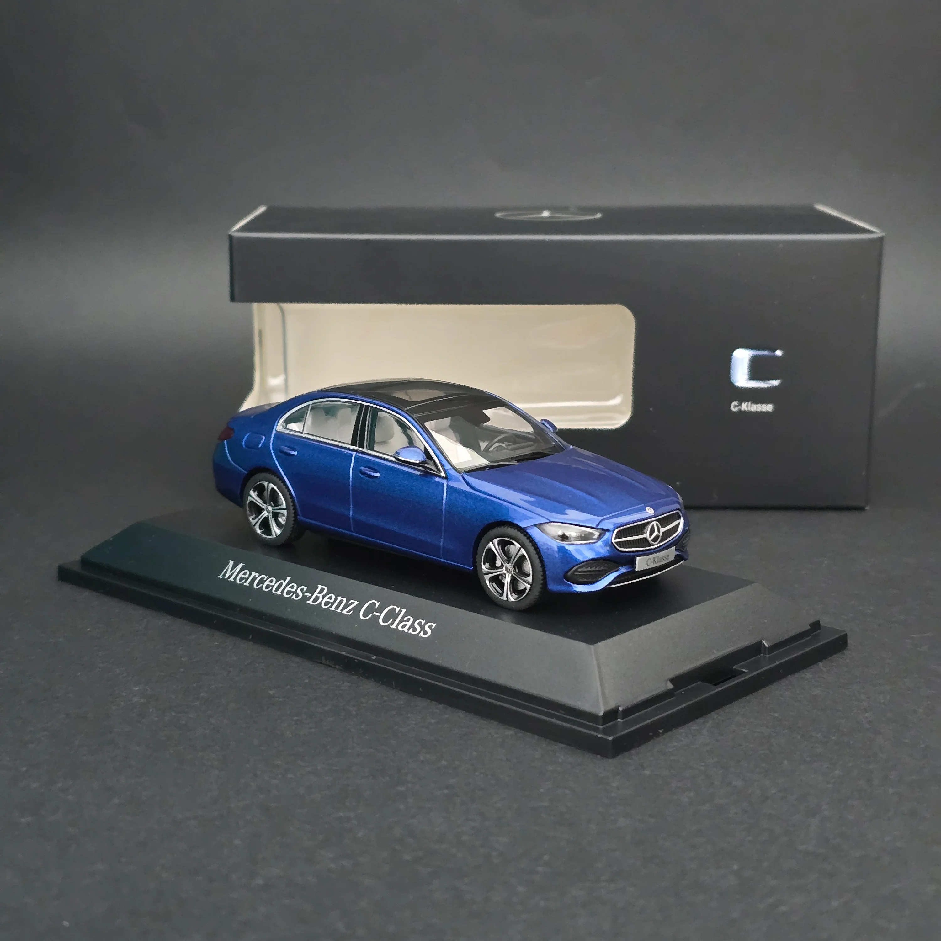 1/43 Mercedes C Class