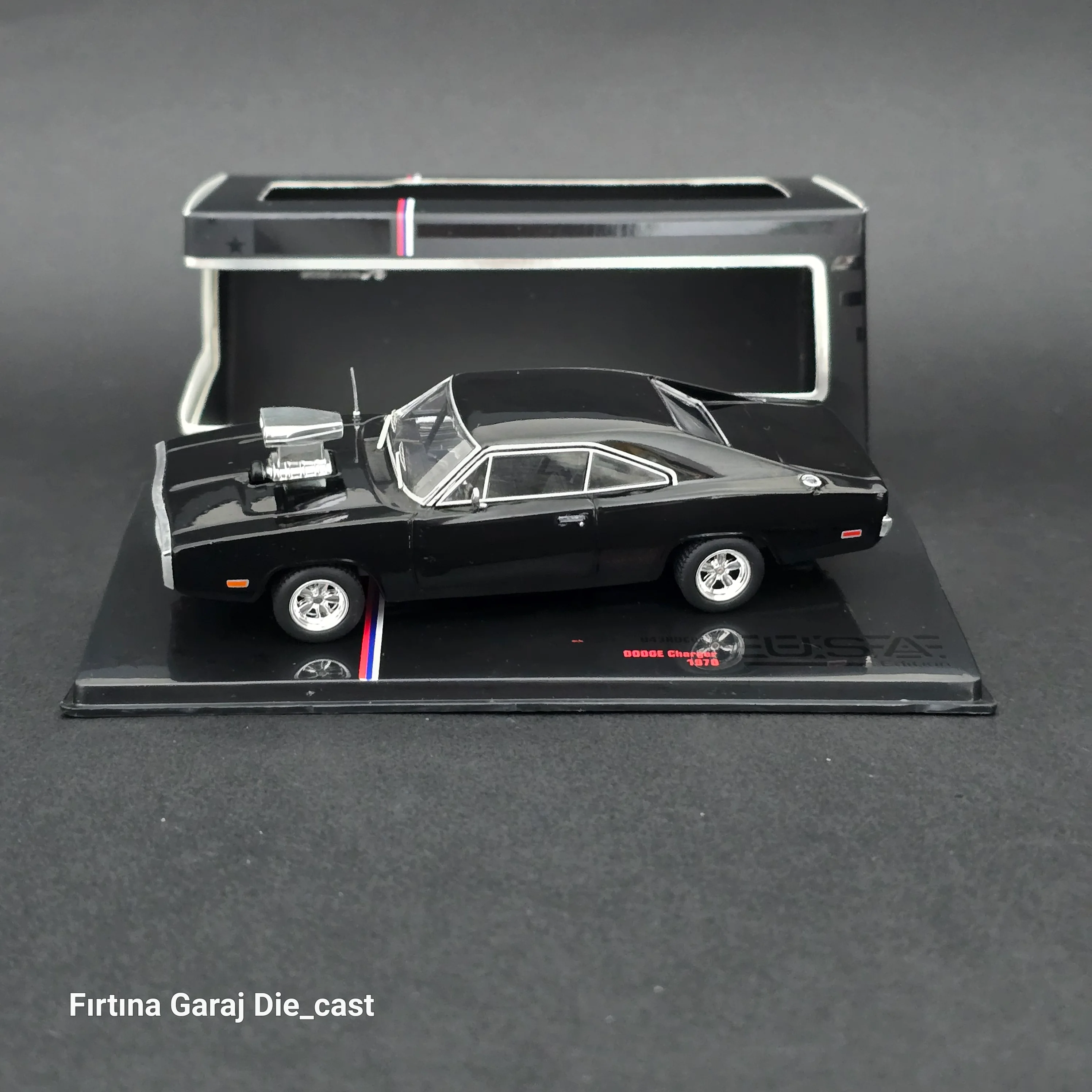 1/43 Dodge Charger 1970