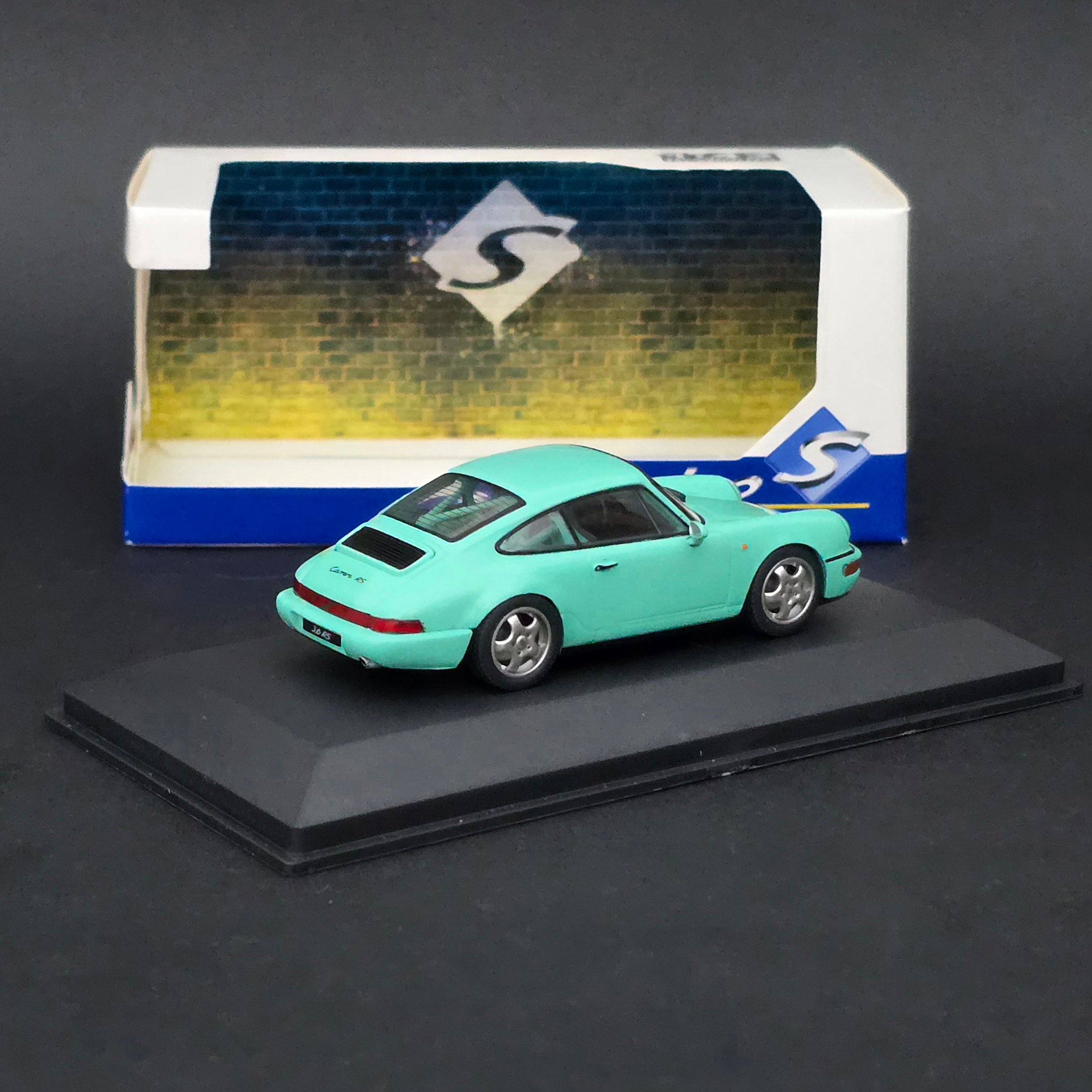 1:43 Solido Porsche 911 RS (964)ClupSport