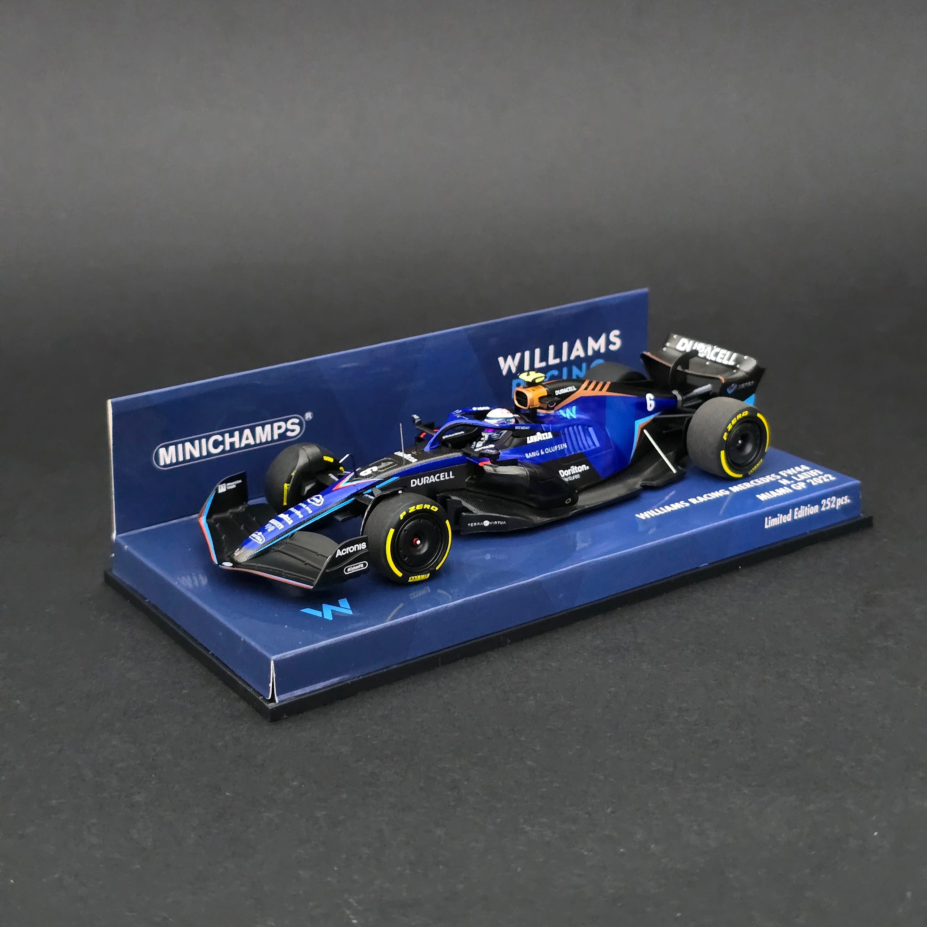 1:43 Williams Mercedes FW44 N.Latifi 2022