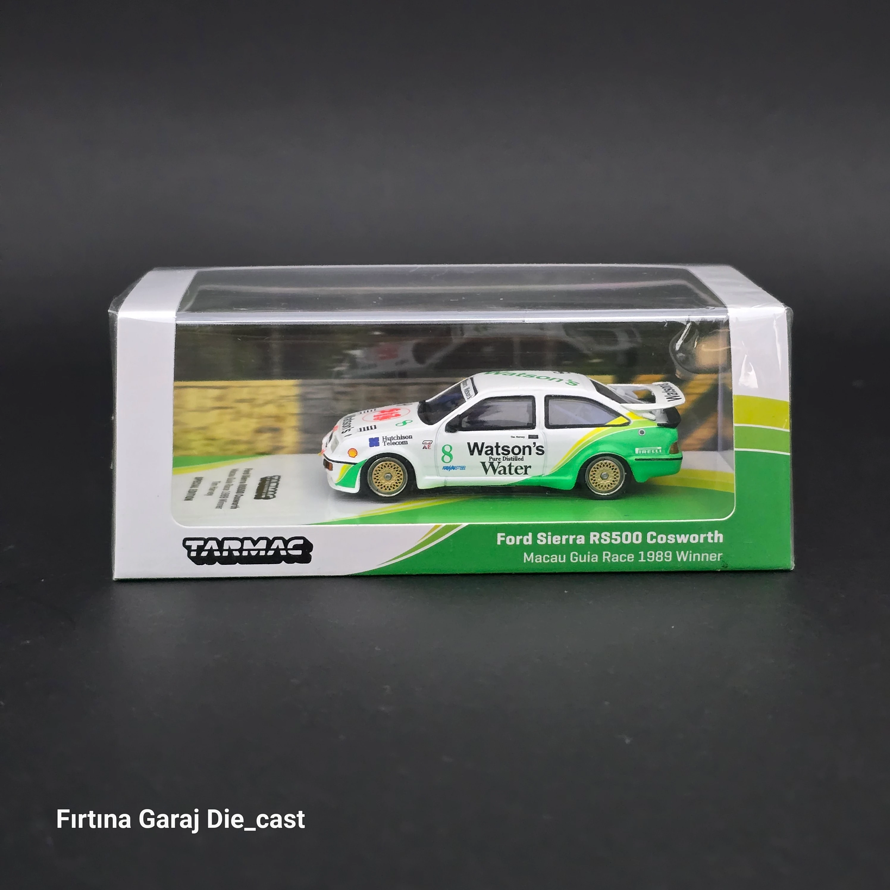 1:64 Tarmac Ford Sierra RS500 Cosworth 1989