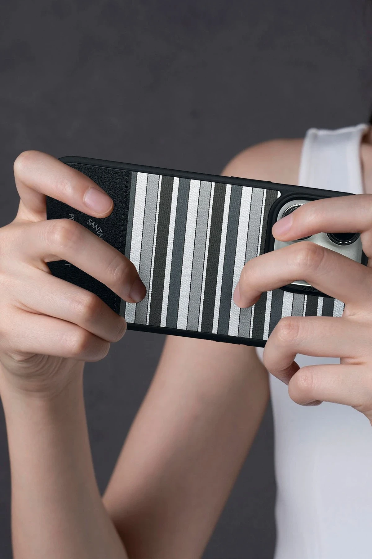 Santa Barbara Polo Racquet Club iPhone 15 Pro Max Isaac Kapak