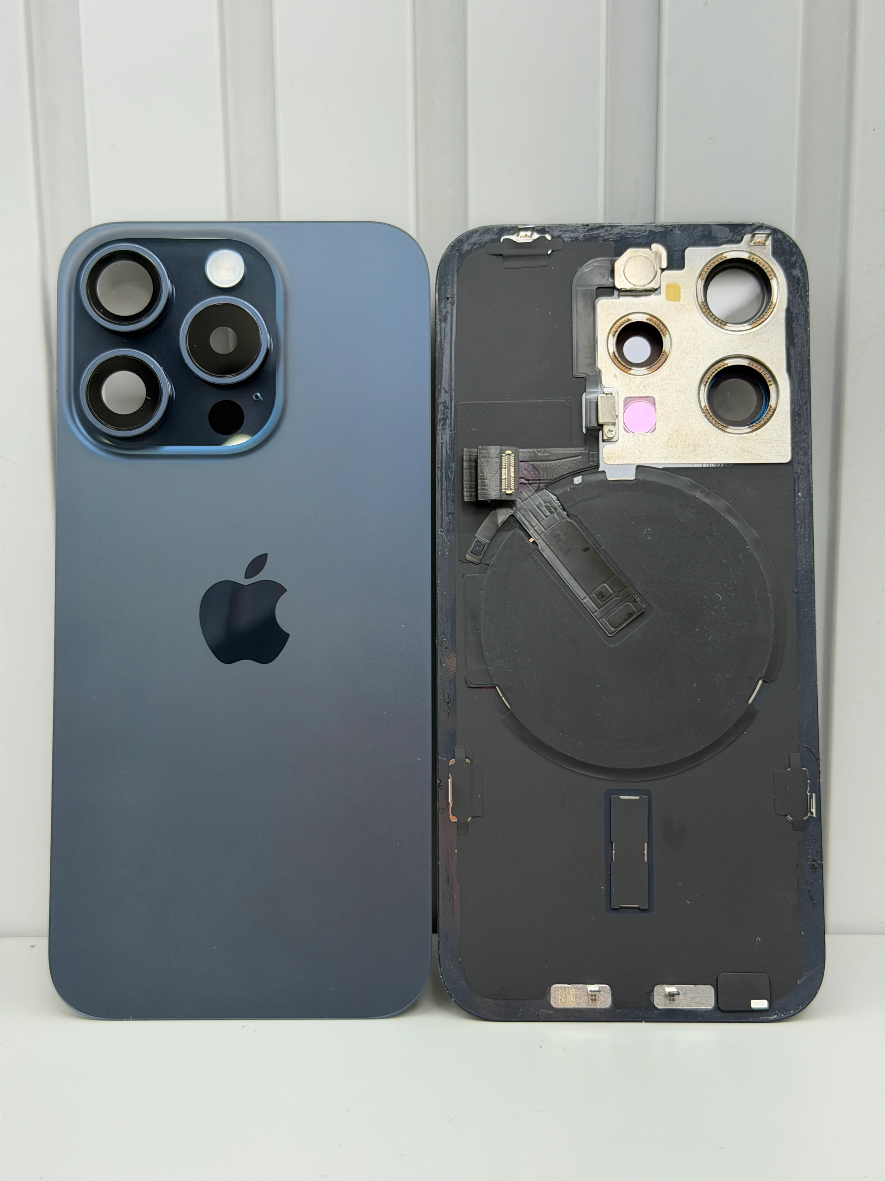 15 PRO MAX ORJİNAL KAPAK 