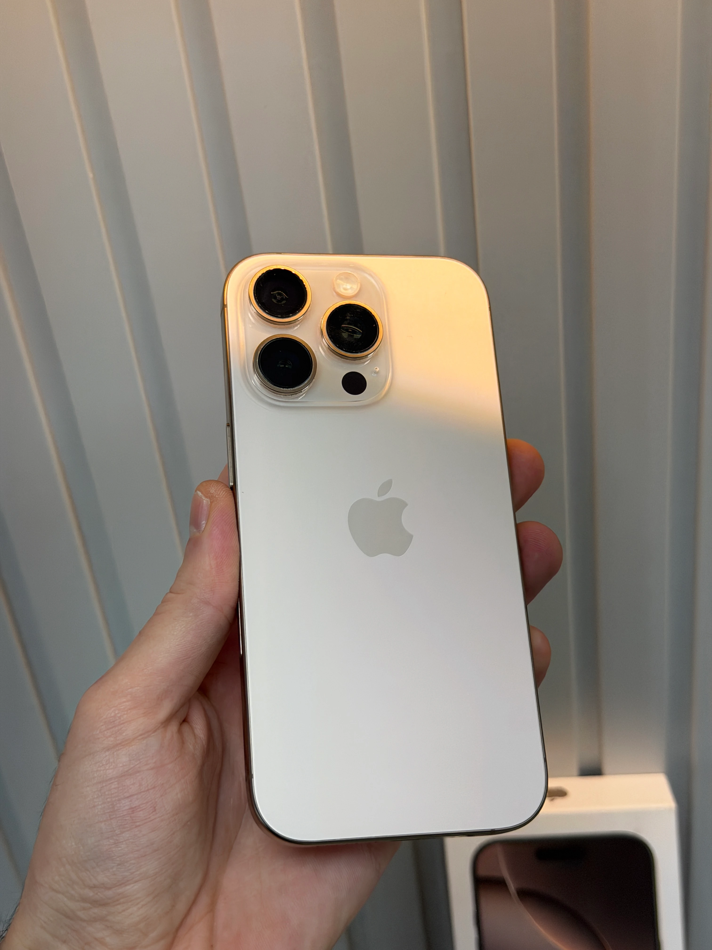 16 PRO 256 TR ÇÖL TİTANYUM 11 AY GARANTİLİ 