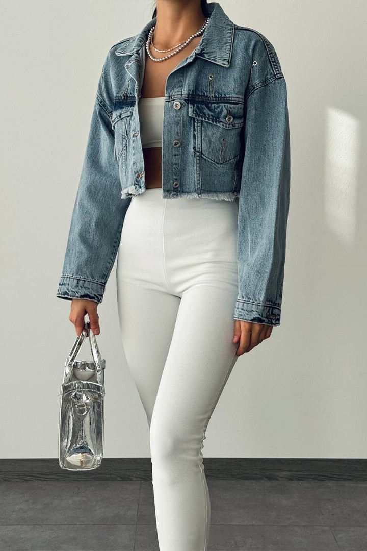 Kadın Zincir Detaylı Püsküllü Jean Crop Ceket