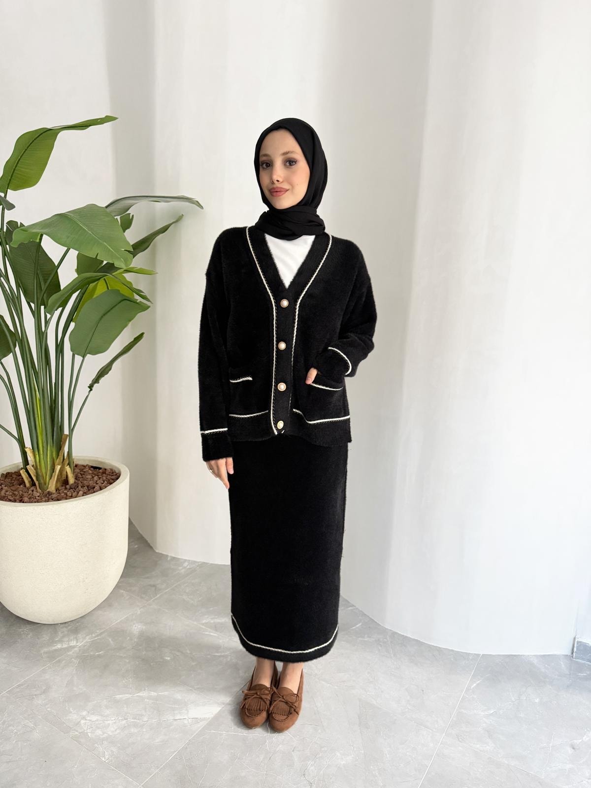 ANGORA HIRKA (SİYAH)