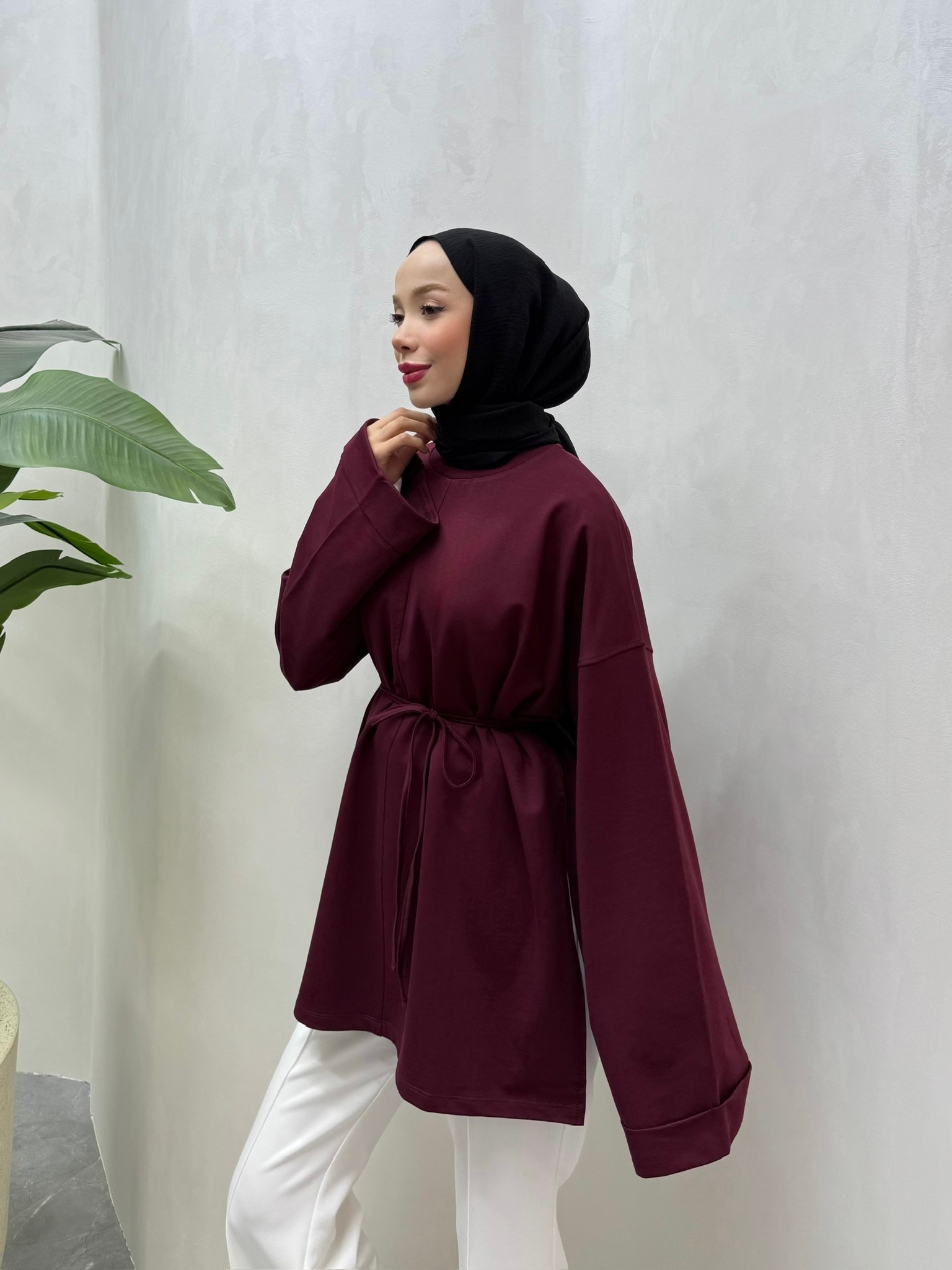 DİKİŞ DETAYLI YIRTMAÇLI SWEATSHİRT (BORDO)