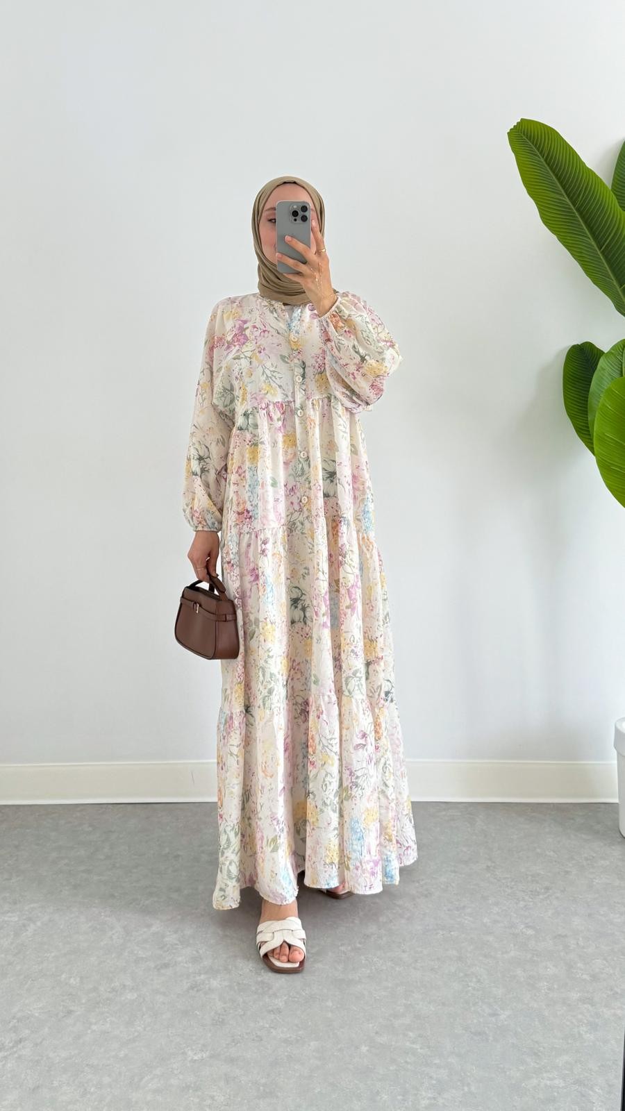 MANGO KUMAŞ ÇİÇEK DESENLİ ELBİSE