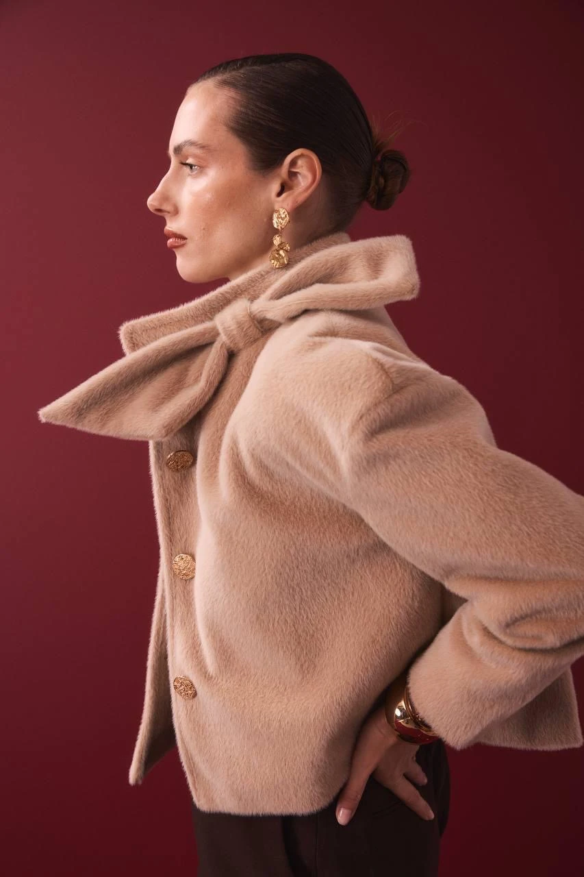 NOİRELLE FİYONKLU KISA KAŞE CEKET