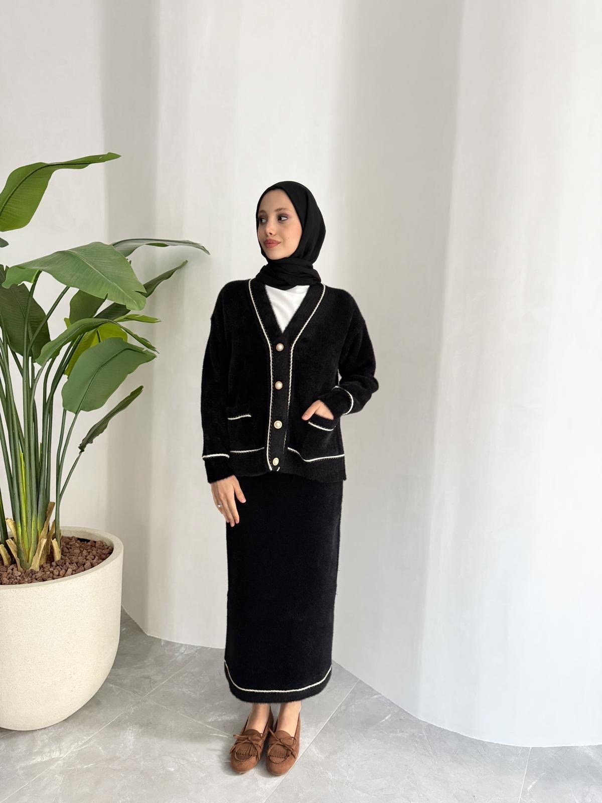 ANGORA HIRKA (SİYAH)