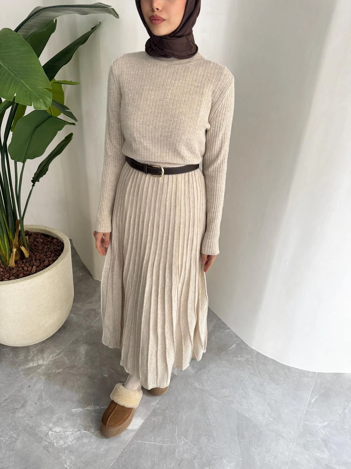 TRİKO ELBİSE (KREM)