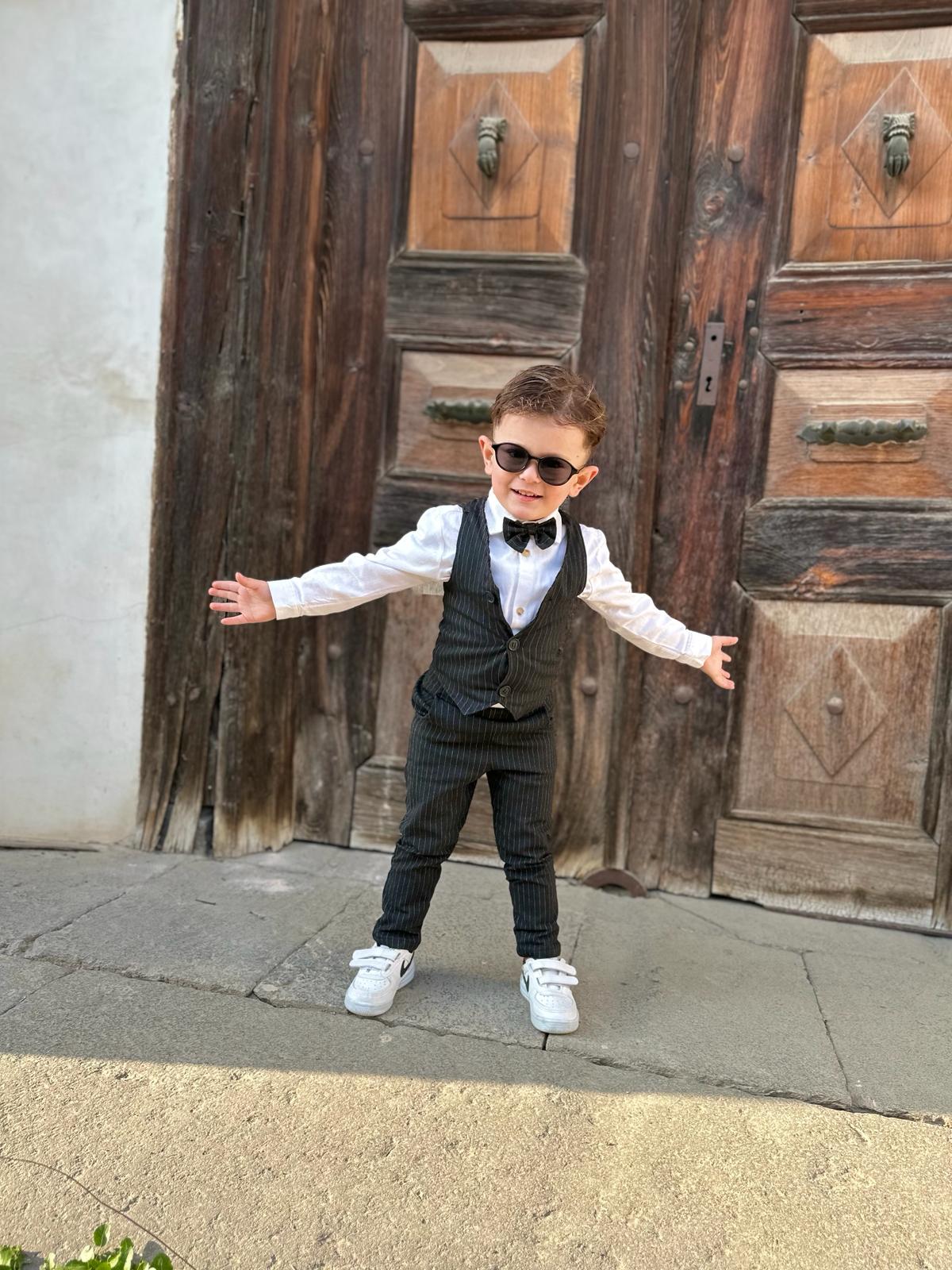 Favorimkids Keten Çizgili Yelekli Takım siyah