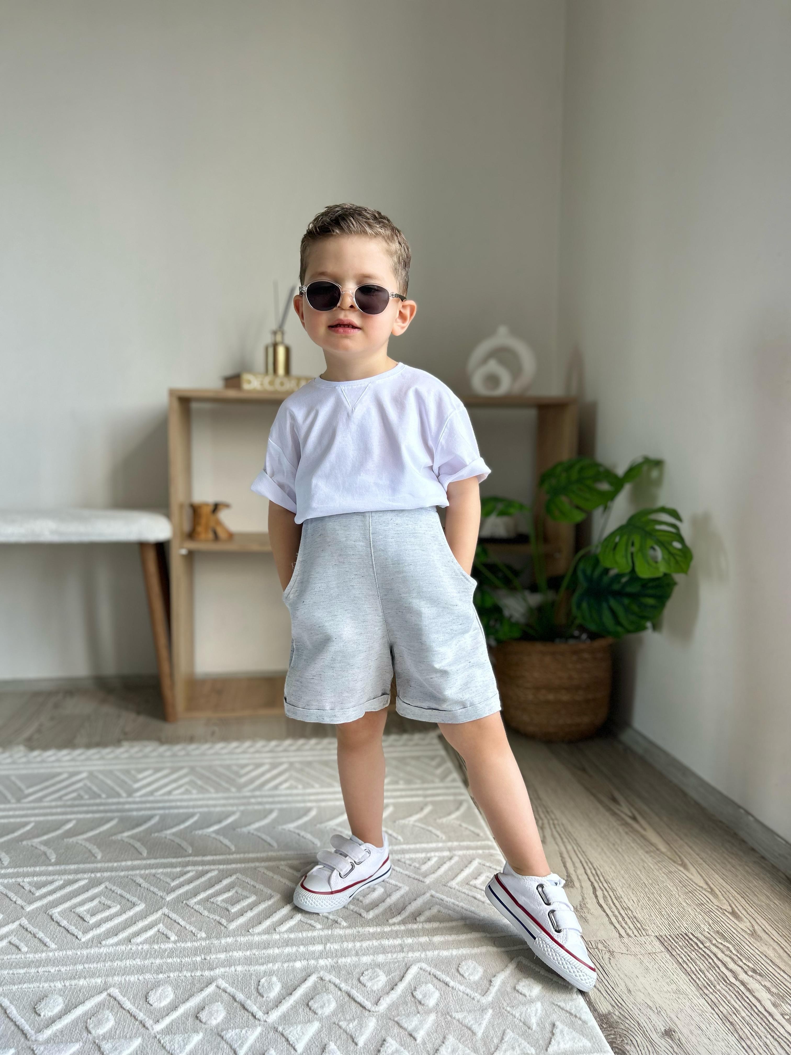 Favorimkids Gri Şort Tişört Takım Pamuklu Alt Üst Takım – Şık ve Tarz