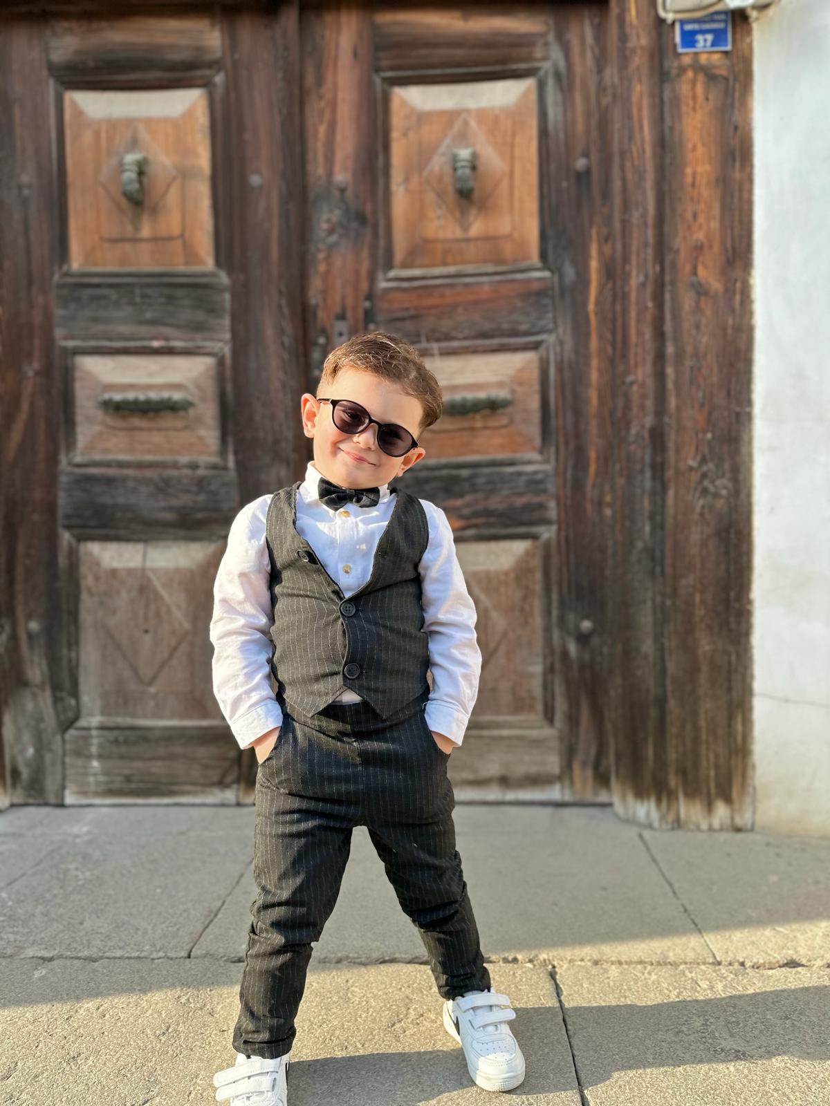 Favorimkids Keten Çizgili Yelekli Takım siyah