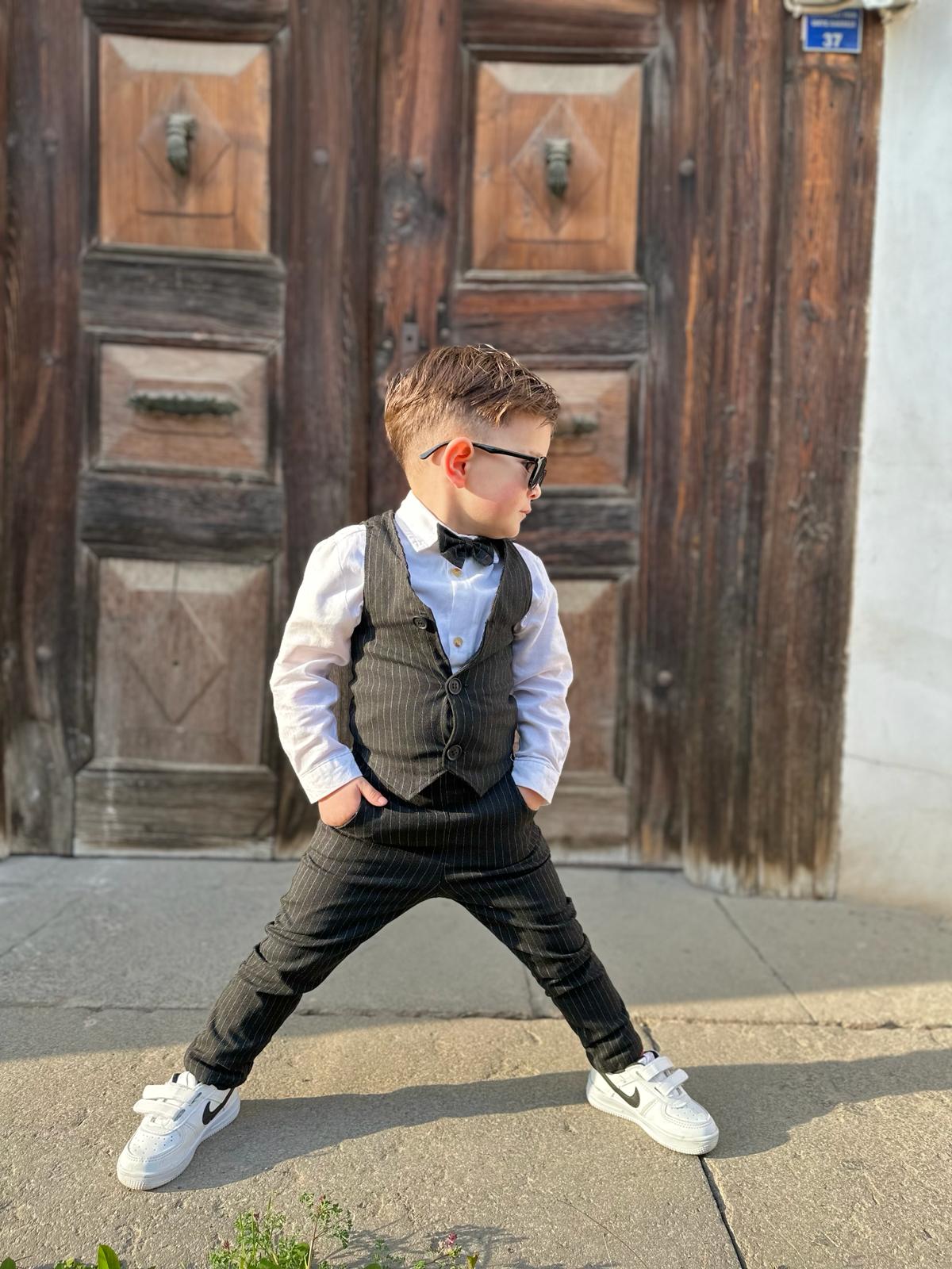 Favorimkids Keten Çizgili Yelekli Takım siyah