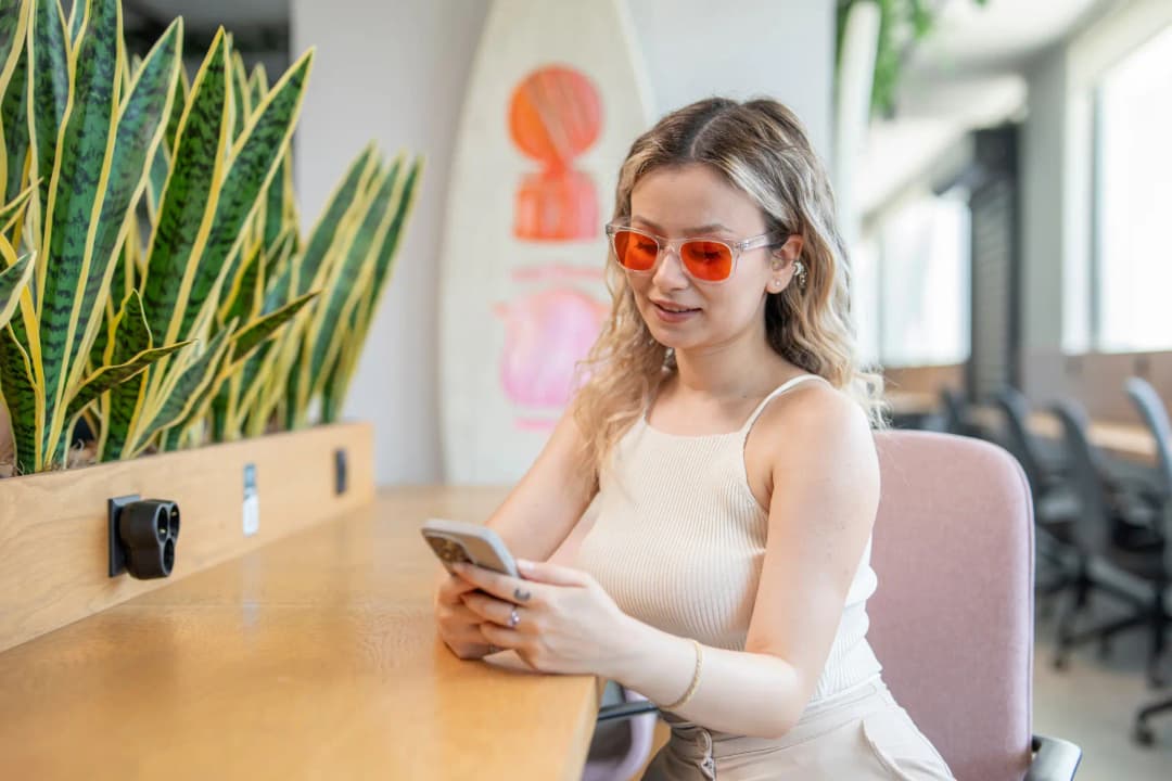 Turuncu Camlı Mavi Işıktan Koruyucu Gözlük