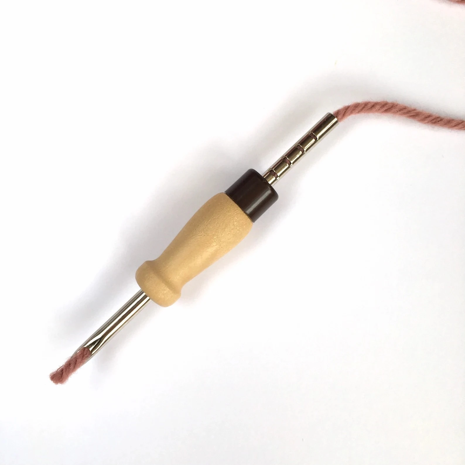 Lavor Ayarlanabilir Kalın Punch İğnesi