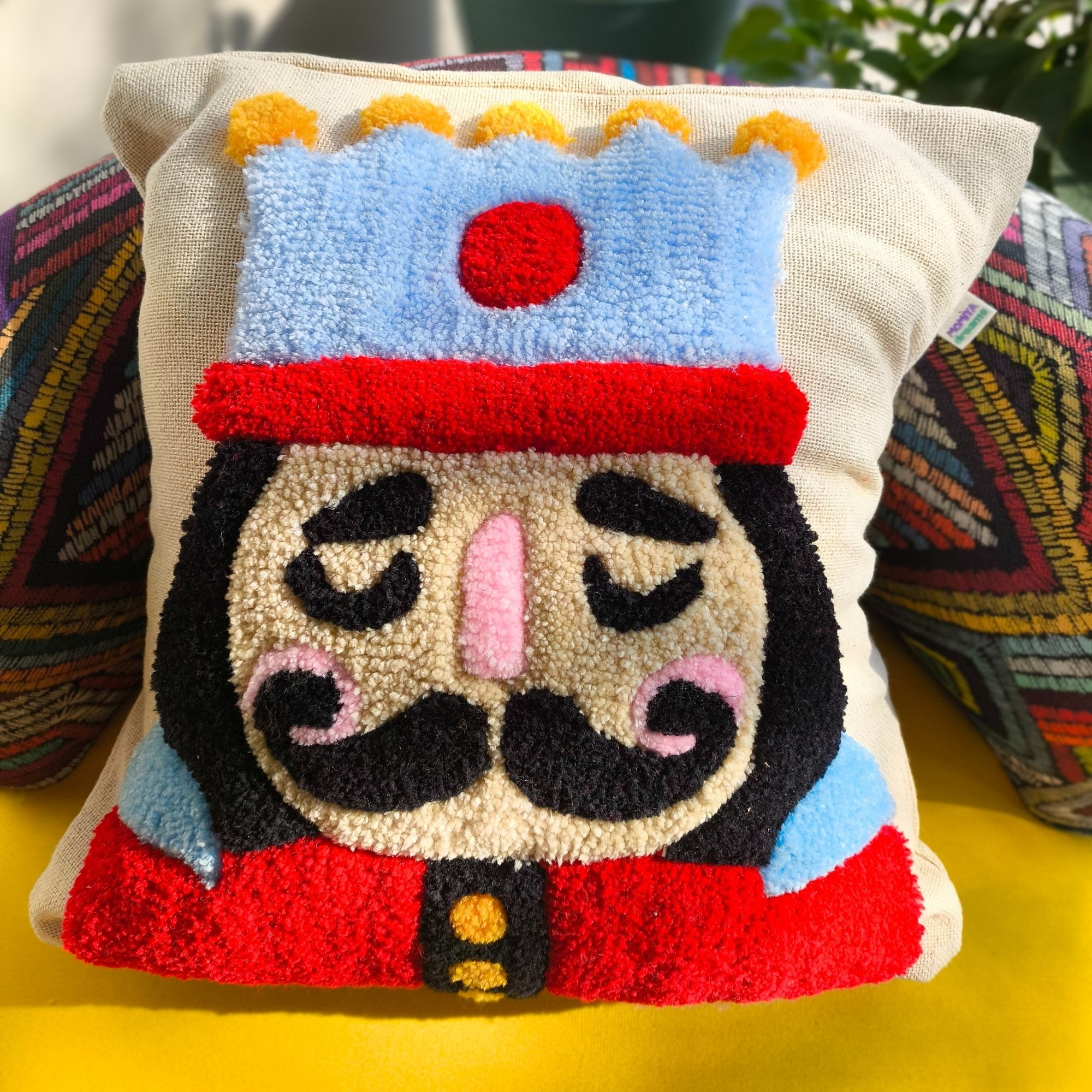 Kurşun Asker Tufting Kırlent