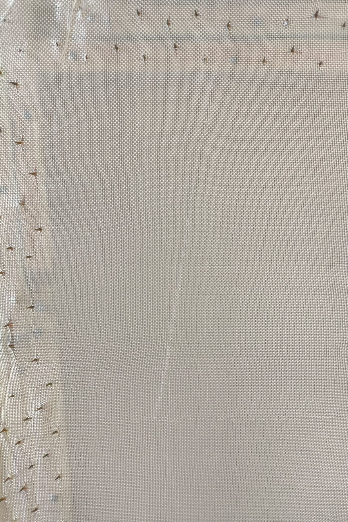 Beyaz Tufting Kumaşı (2,40 m Standart Enli)