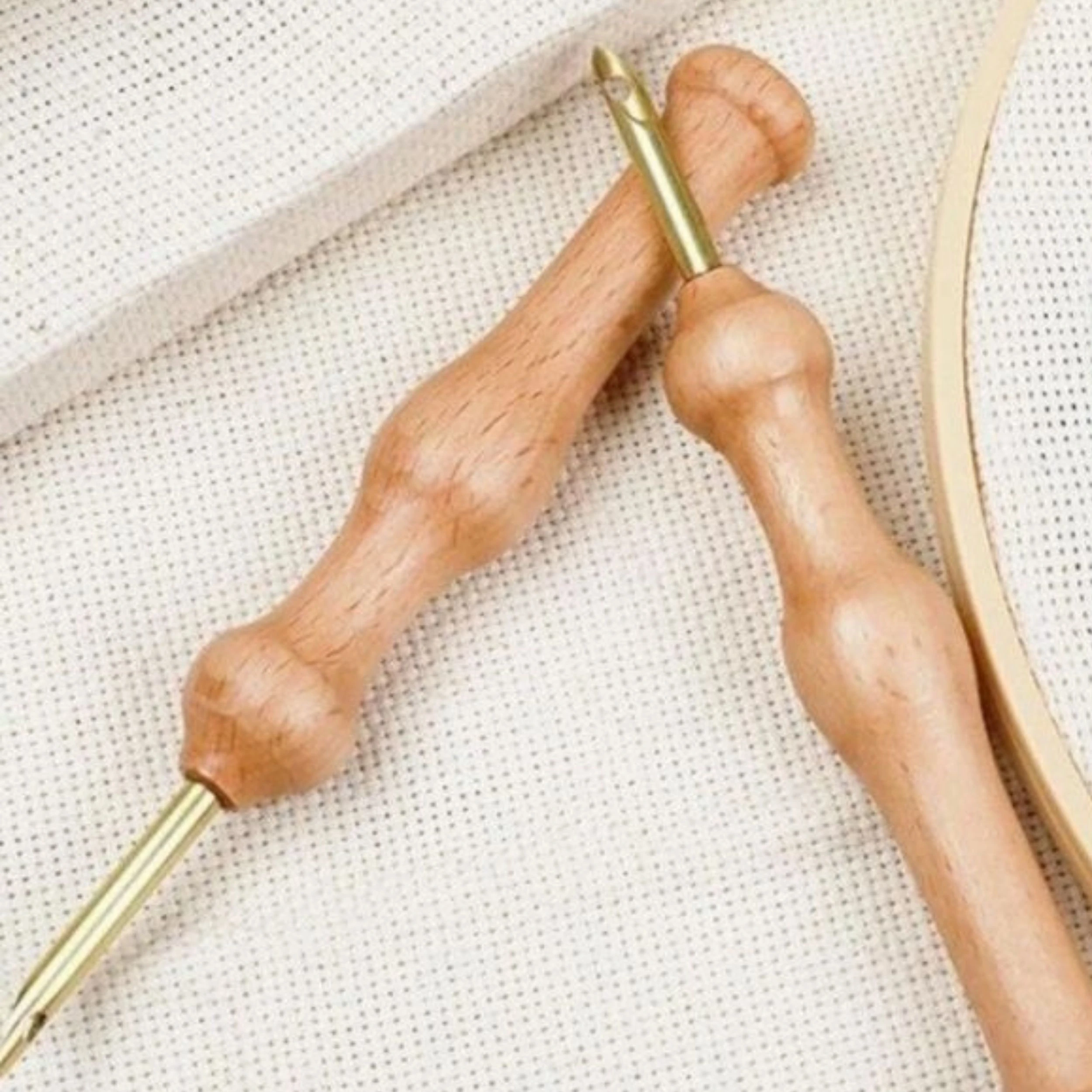 Ahşap Kalın Punch İğnesi