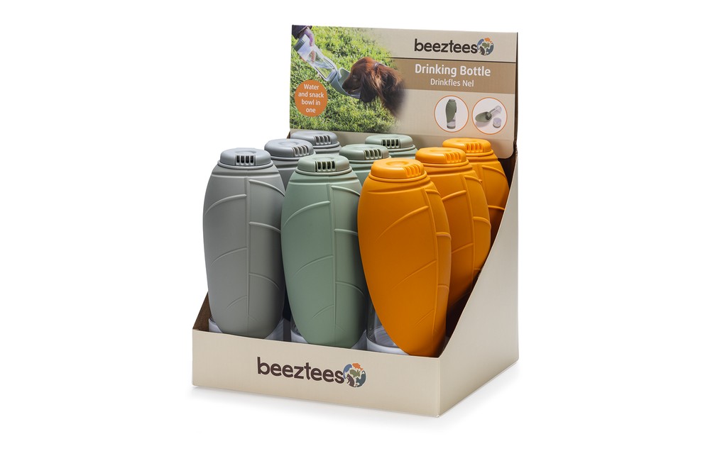 Beeztees Köpek Seyahat Su Şişesi, Ödül Kabı, Silikon, Çeşitli Renklerde, 25x9x9cm, 600ml